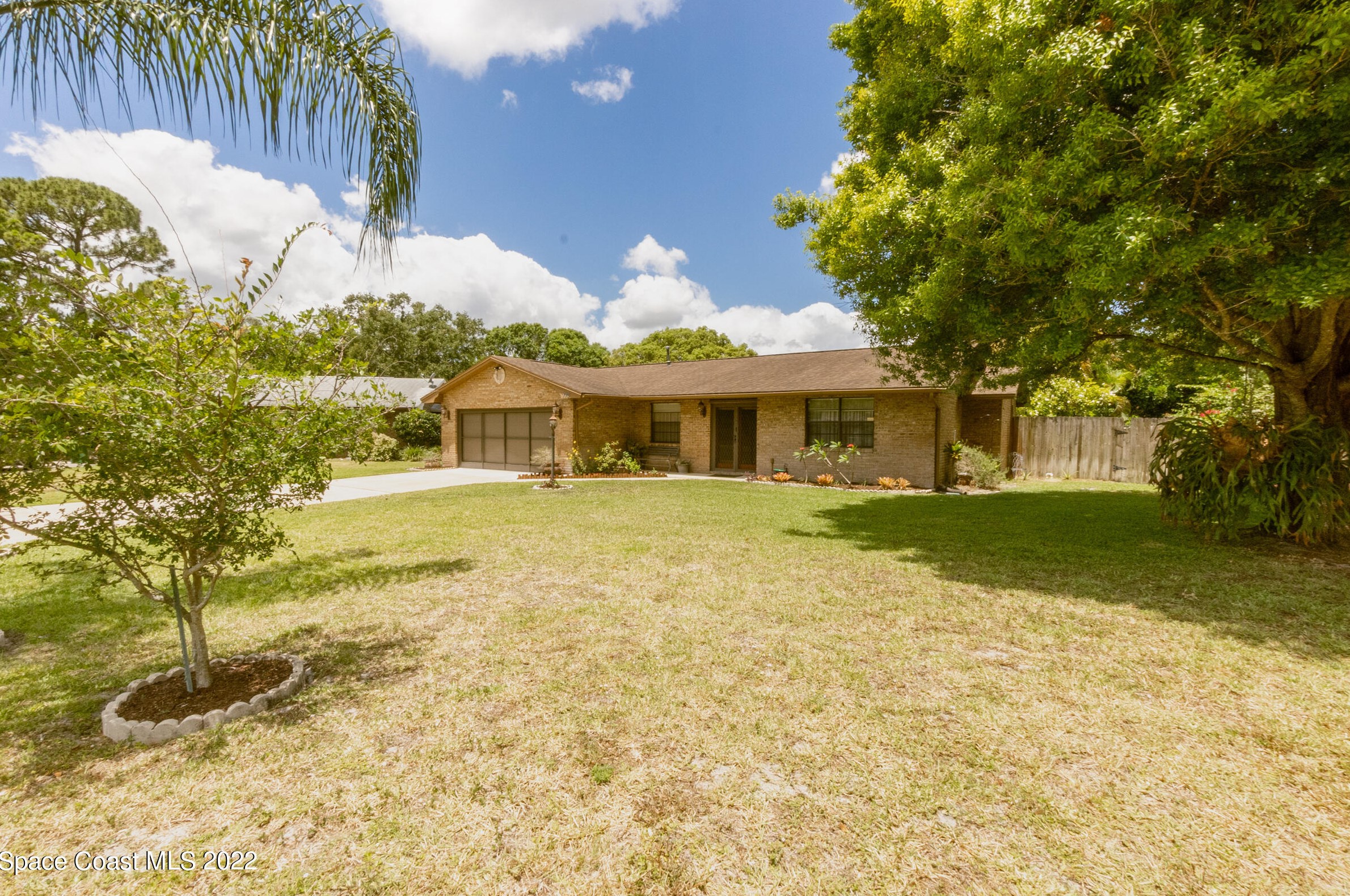 770 John Carroll Ln, Melbourne, FL 32904-7533