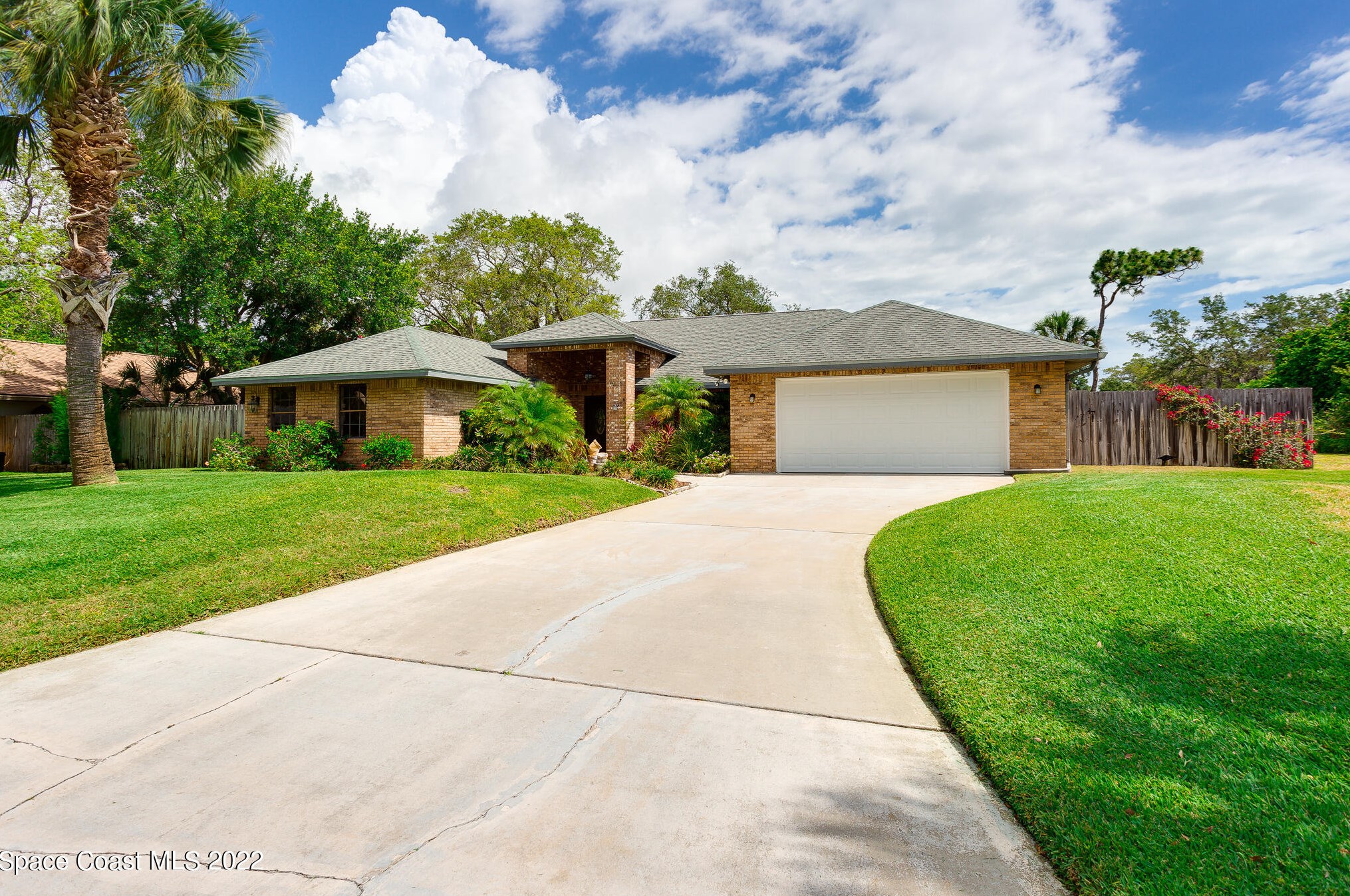 2573 Temple St, Melbourne, FL 32905-4815