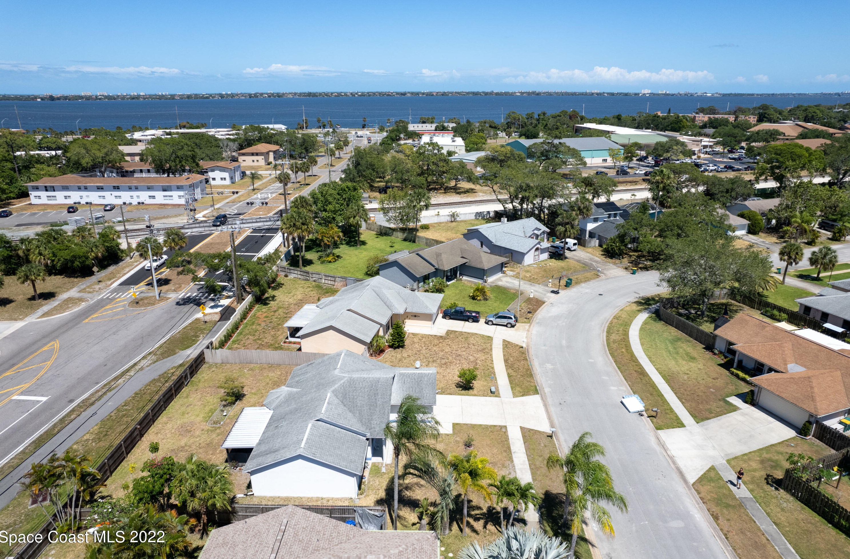 1671 Sweetwood Dr, Melbourne, FL 32935-4595