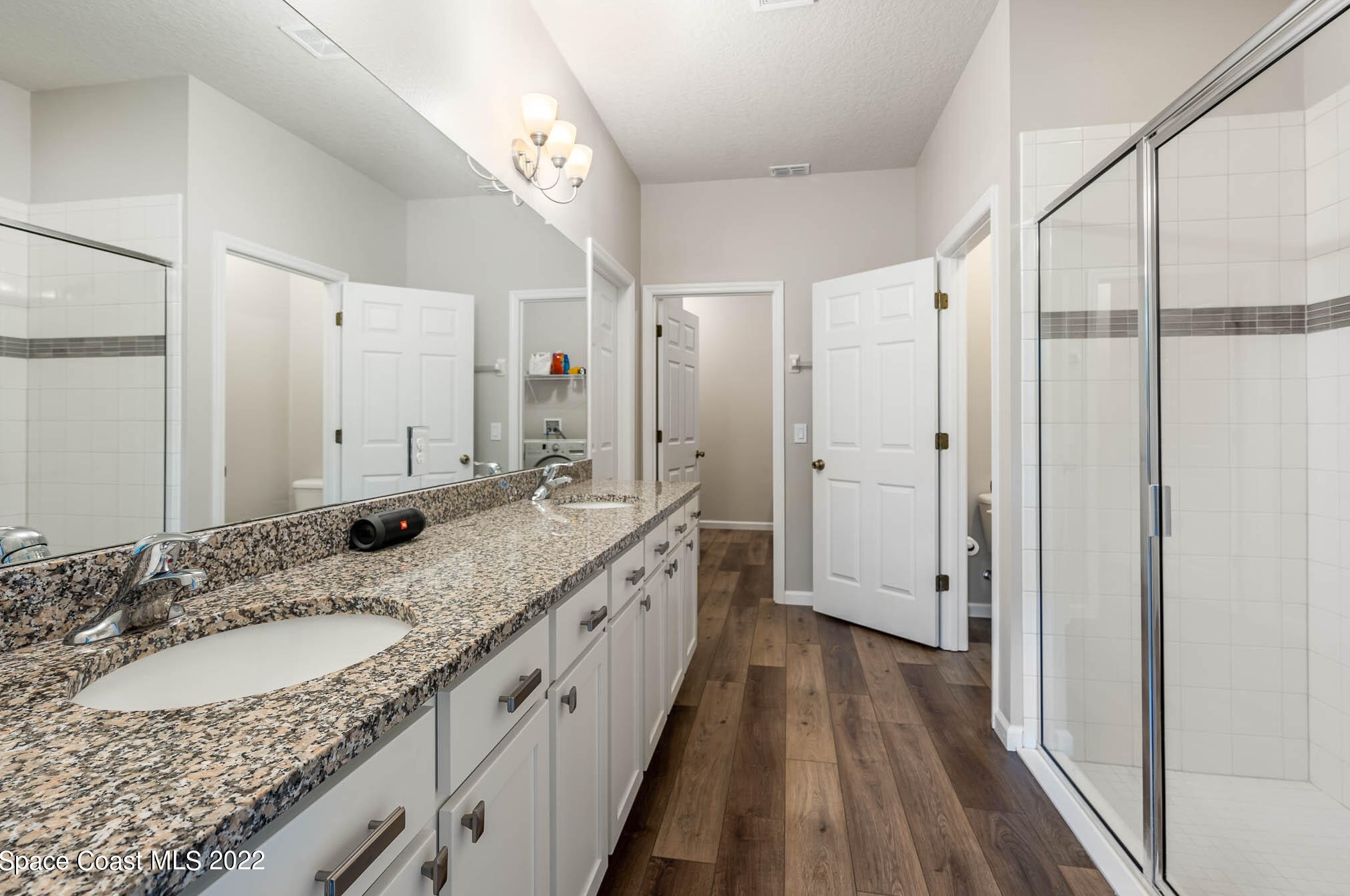 1071 Emerald Rd, Melbourne FL 32909-3886 exterior