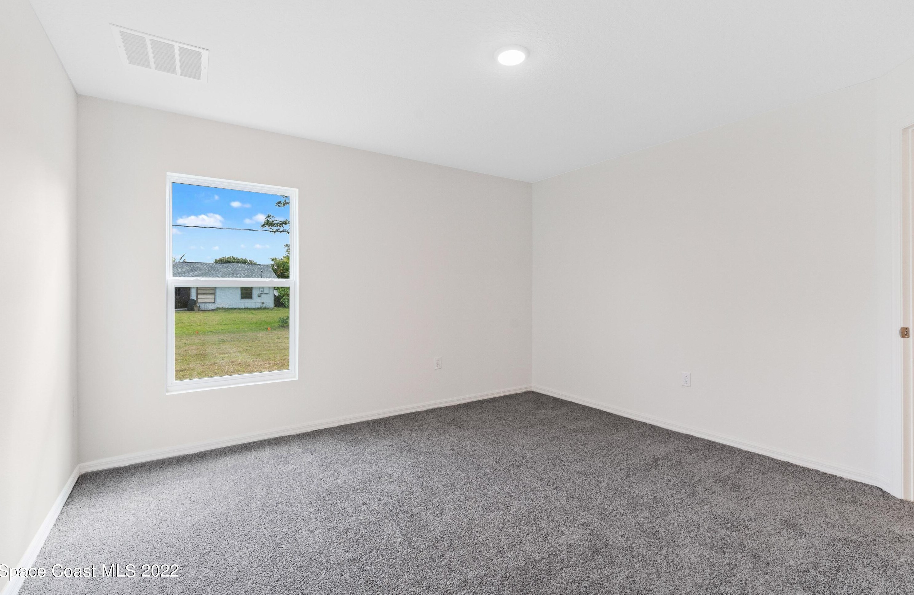 835 Natroma Ave, Melbourne FL 32908-6208 exterior