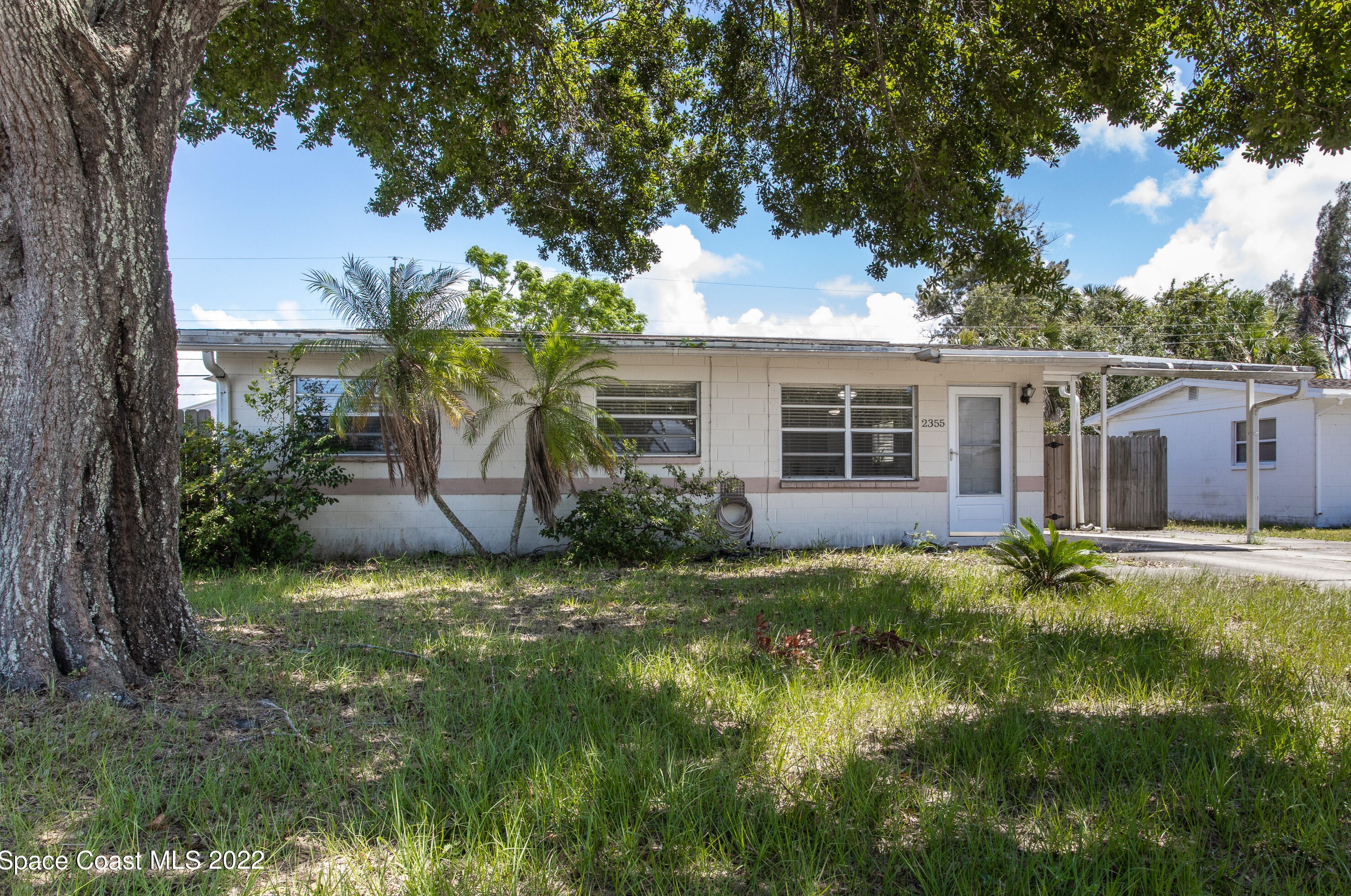 2355 Dordon Dr, Melbourne, FL 32935-3206