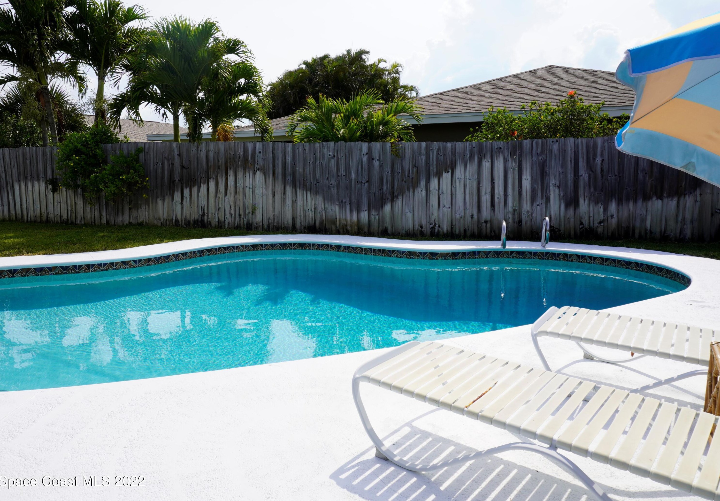 710 Hibiscus Dr, Melbourne FL  32937-2514 exterior