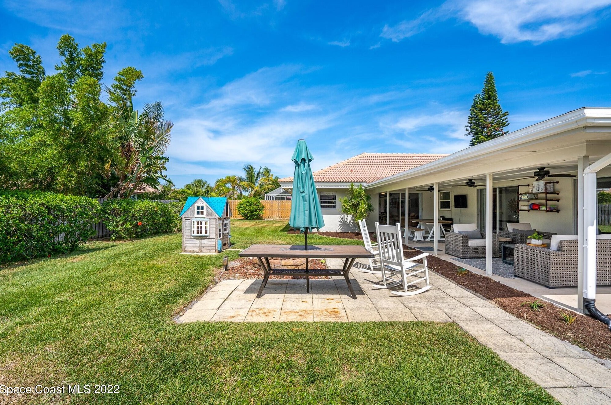 520 Rio Casa Dr, Melbourne FL 32903-3703 exterior