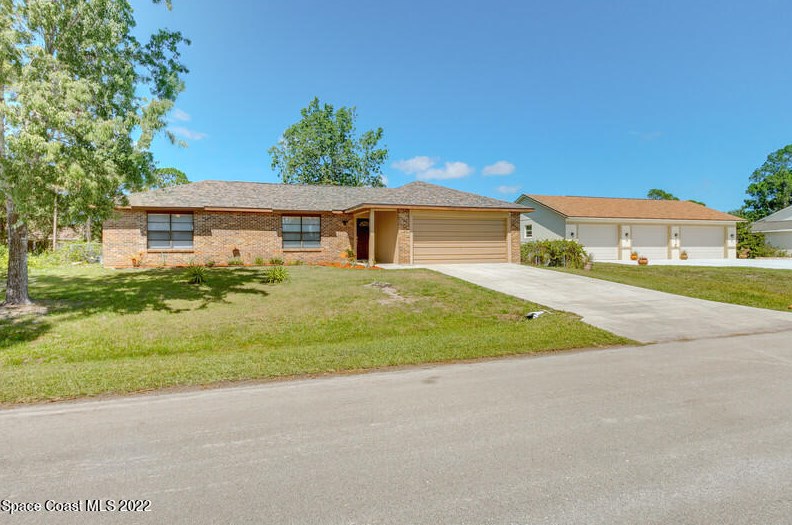 431 Topeka Rd, Melbourne, FL 32908-7549