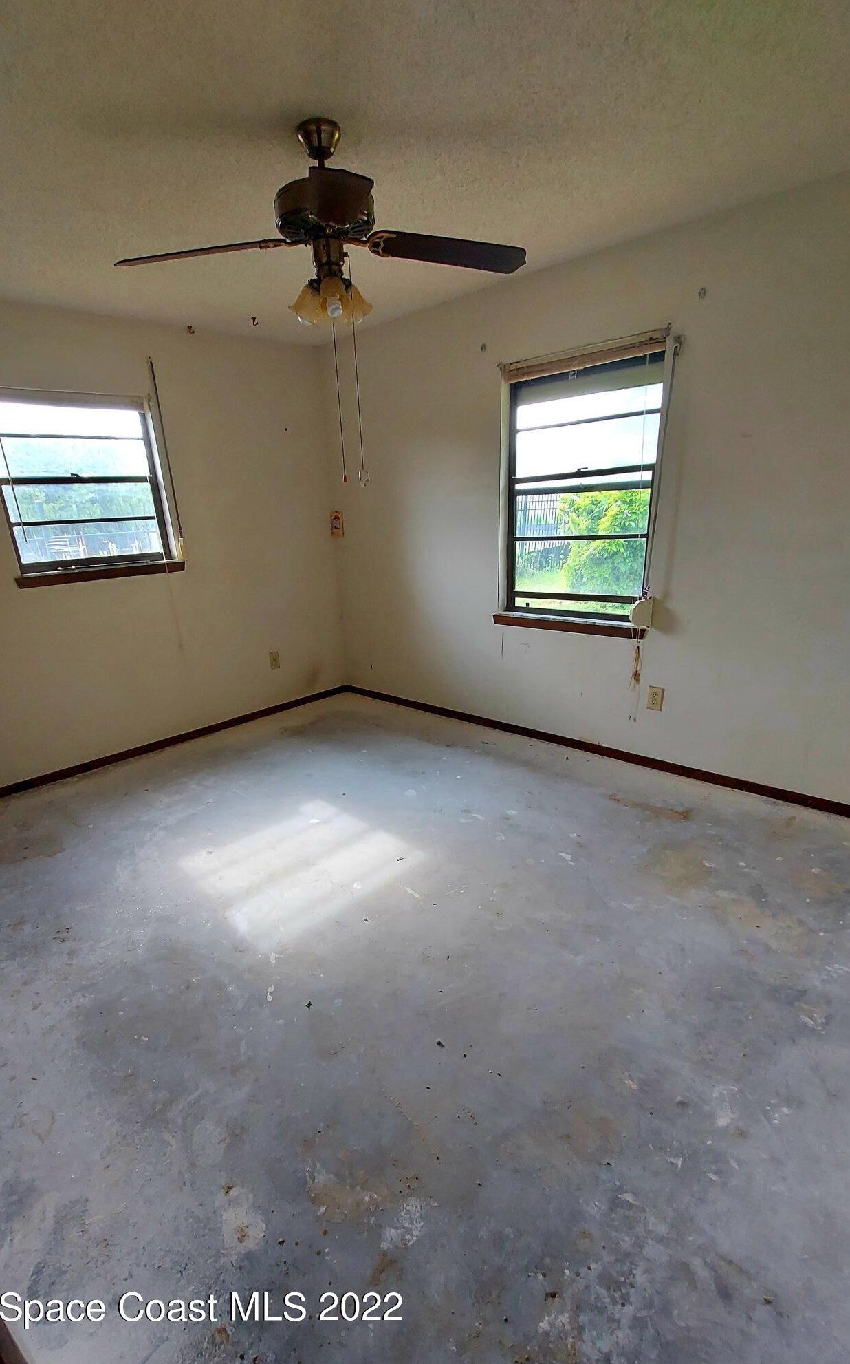 1845 Glenwood, Melbourne FL  32907-2423 exterior