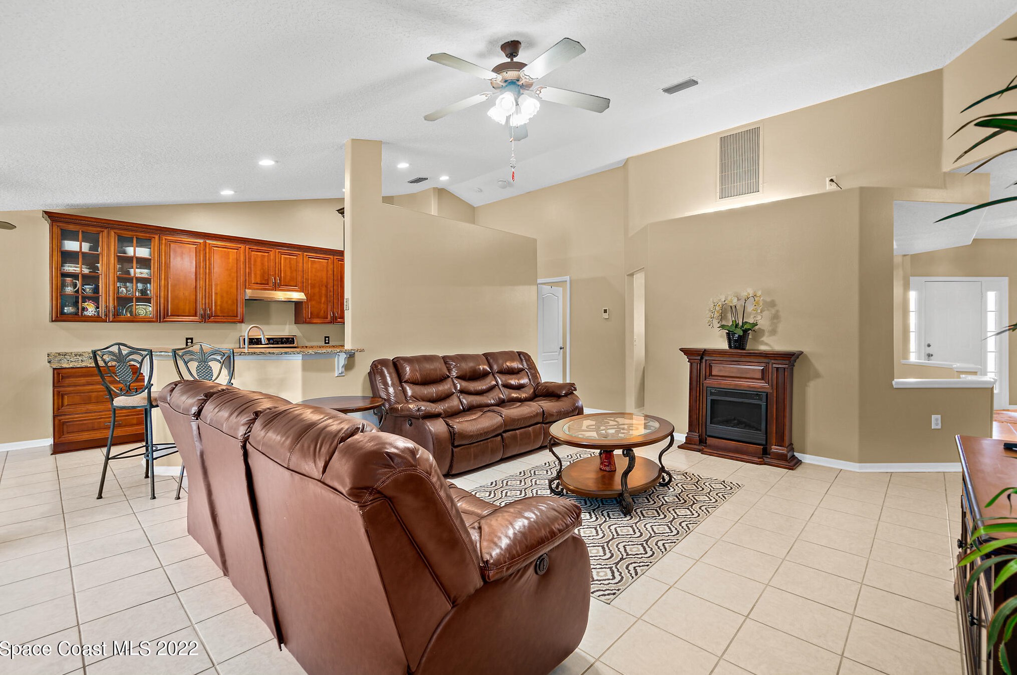 1411 Grand Cayman Dr, Merritt Island, FL 32952