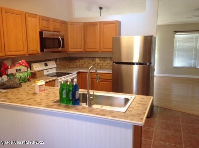 1334 Jarvis St, Melbourne, FL 32907-8084