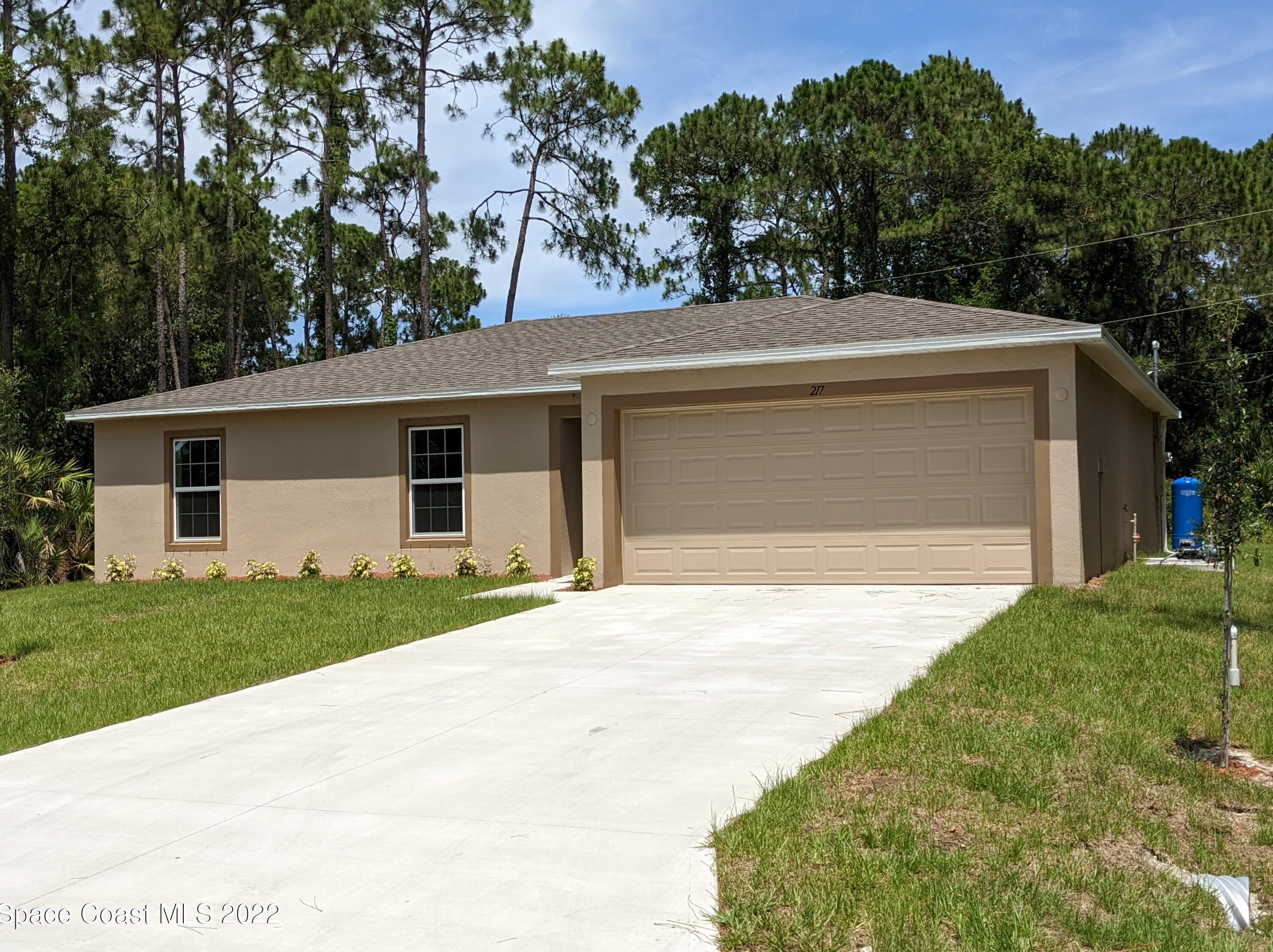 217 Deeyan Ave Nw, Melbourne, FL 32907