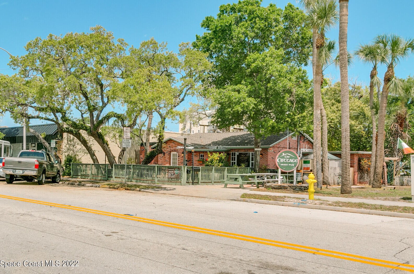 1698 Guava Ave, Melbourne FL 32935-7635 exterior