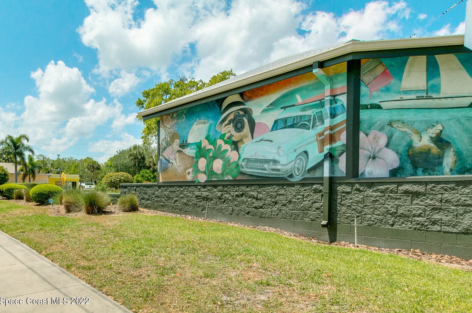 1698 Guava Ave, Melbourne FL 32935-7635 exterior