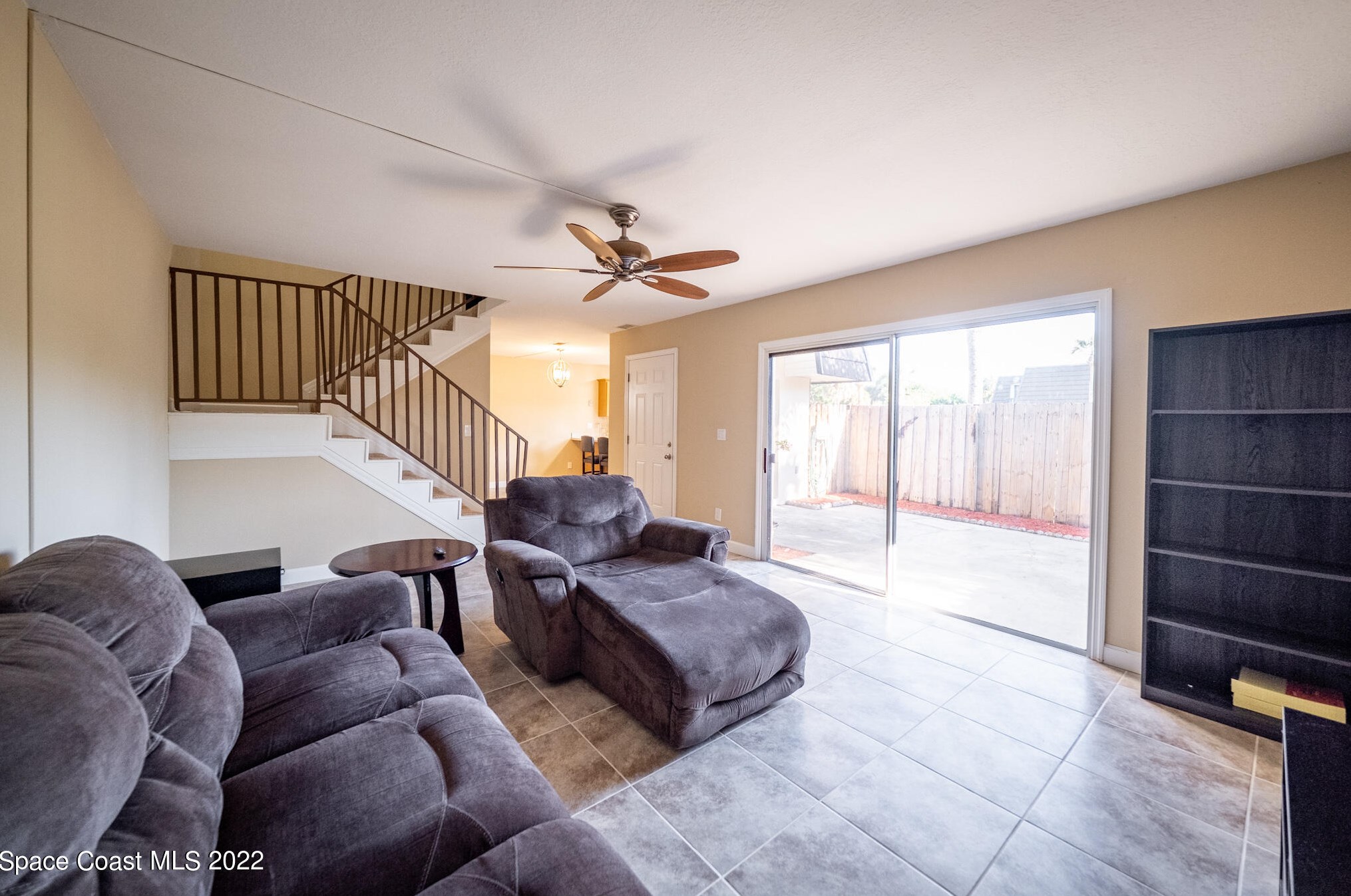 2016 Vis Oaks Cir, Melbourne FL 32905-3121 exterior