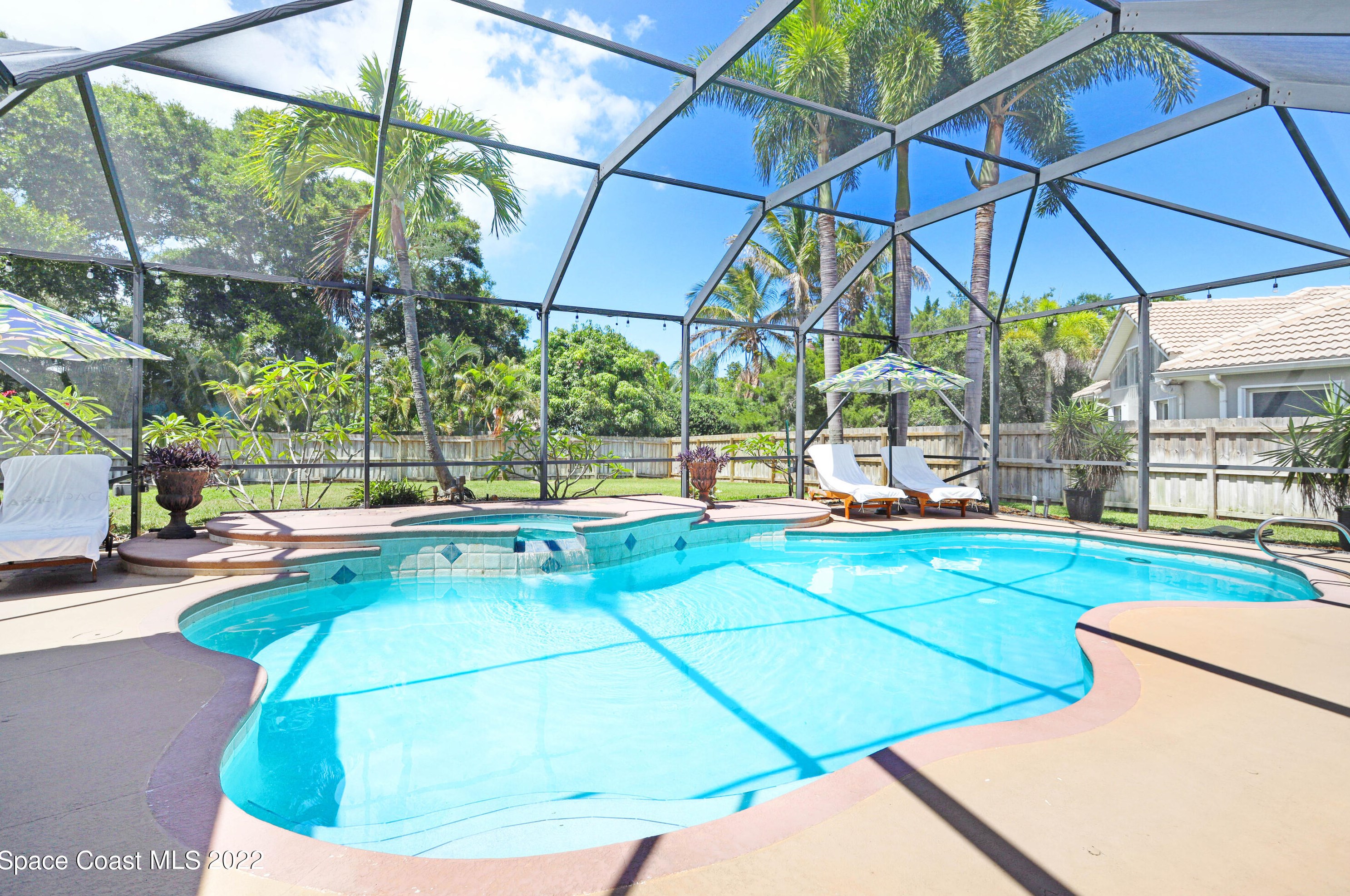 192 Rainbow St, Merritt Island FL 32952-6241 exterior