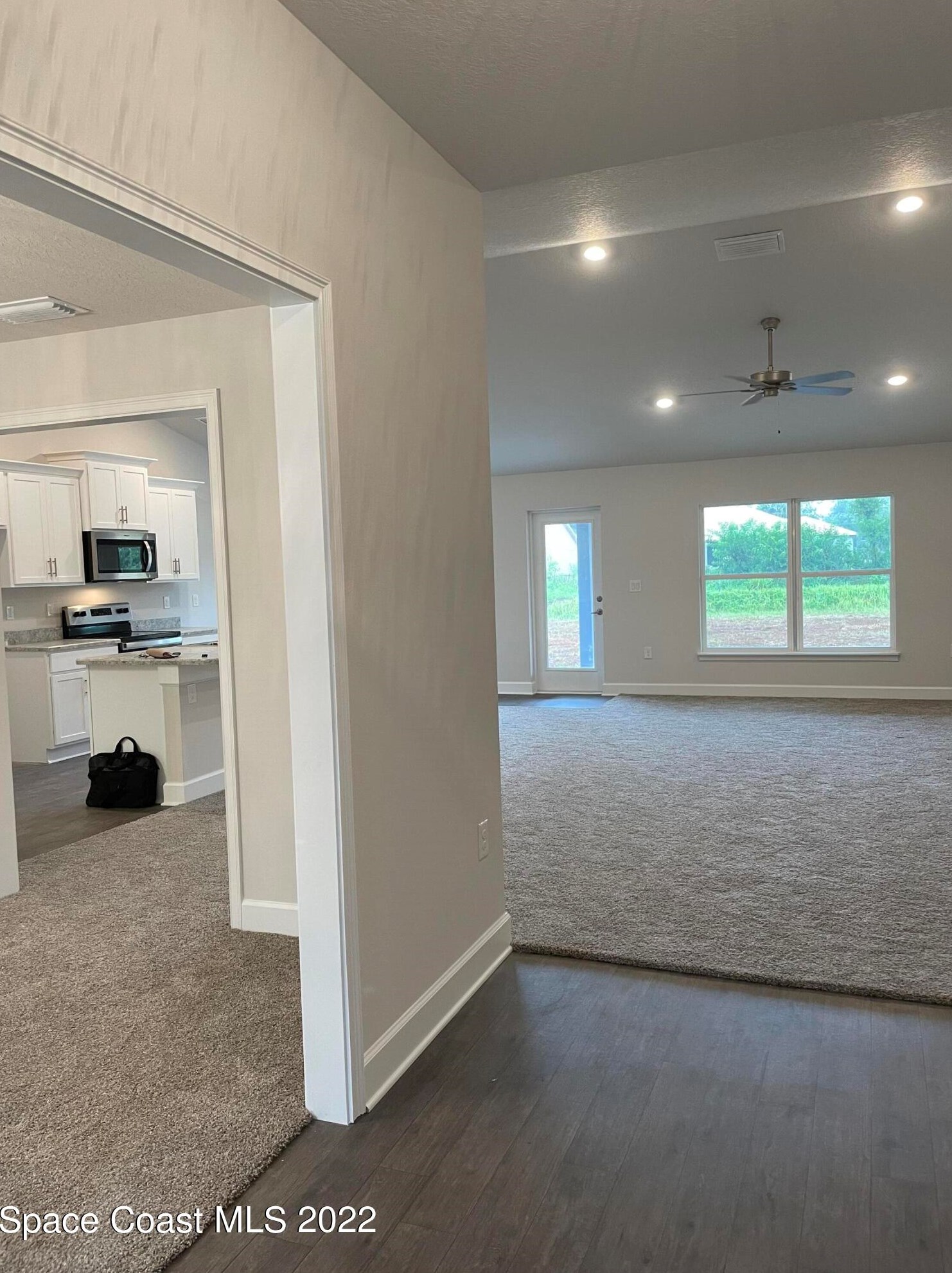 409 Fitzsimmons St, Melbourne, FL 32908-4702