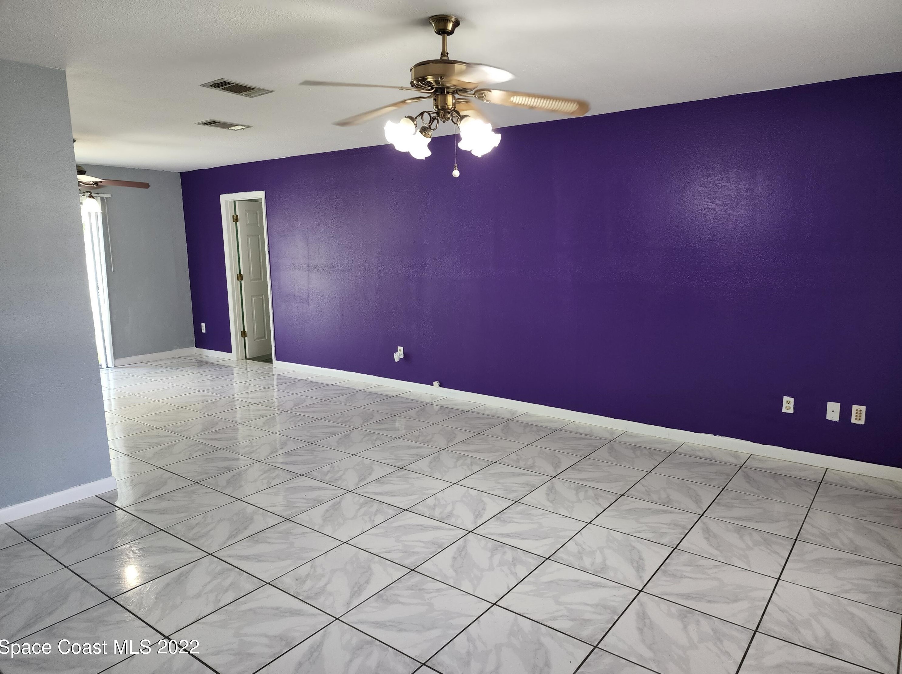 130 Airview Ave Ne, Melbourne, FL 32907