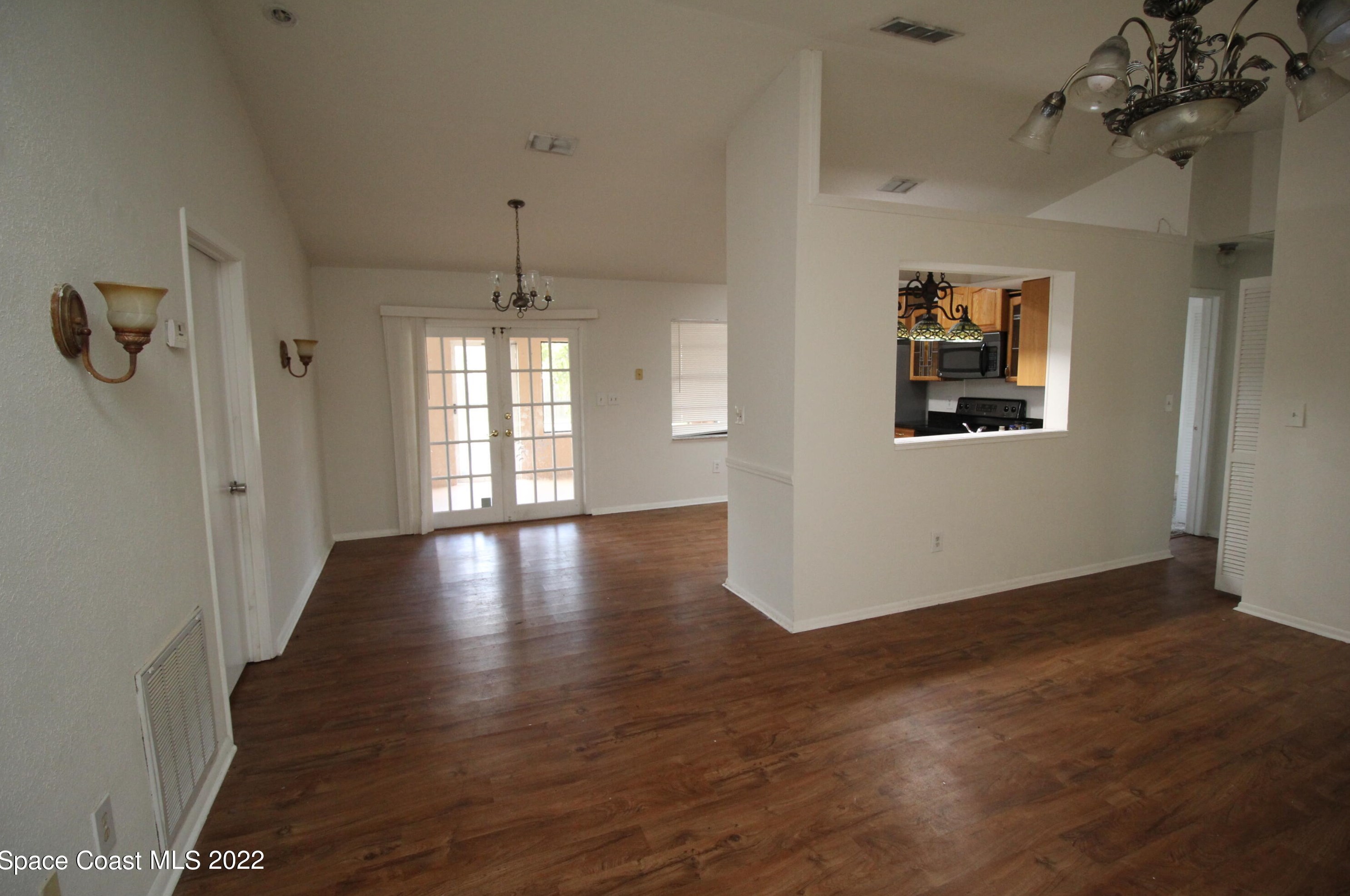 1735 Hazelton St Nw, Melbourne, FL 32907