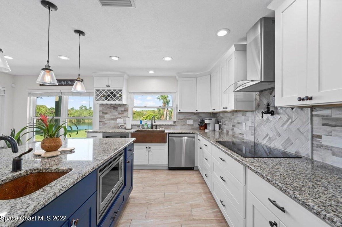 4785 Navaho Trl, Merritt Island FL  32953-7825 exterior