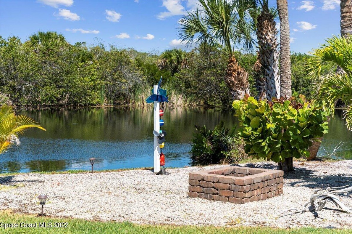 4785 Navaho Trl, Merritt Island FL  32953-7825 exterior