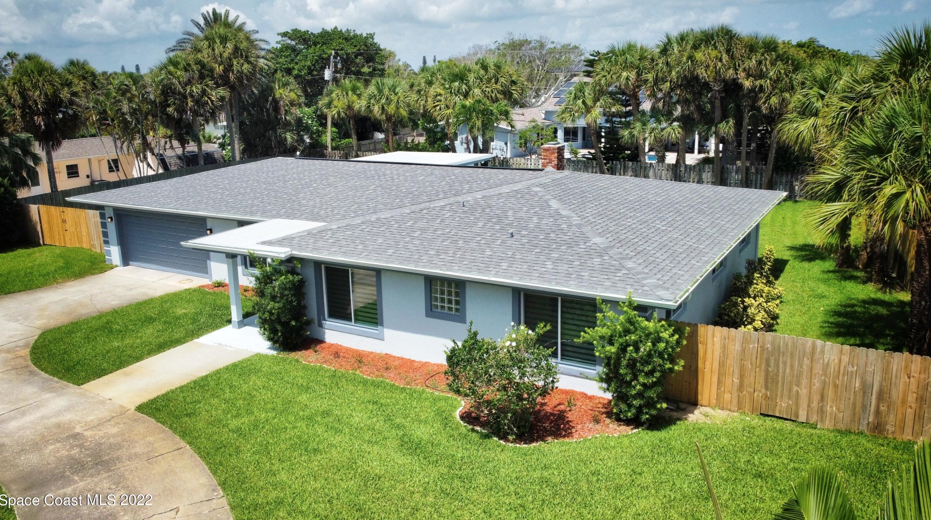 300 Oak St, Melbourne, FL 32951-2036