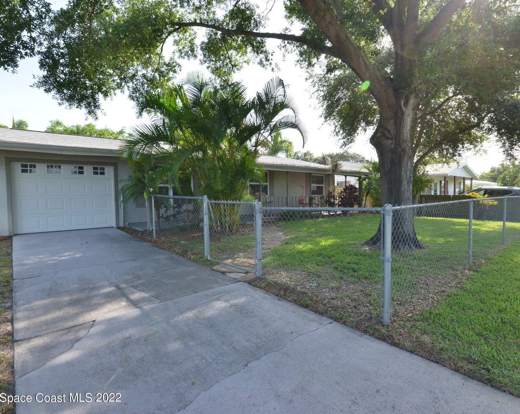 2720 King Richard Rd, Melbourne, FL 32935-2423