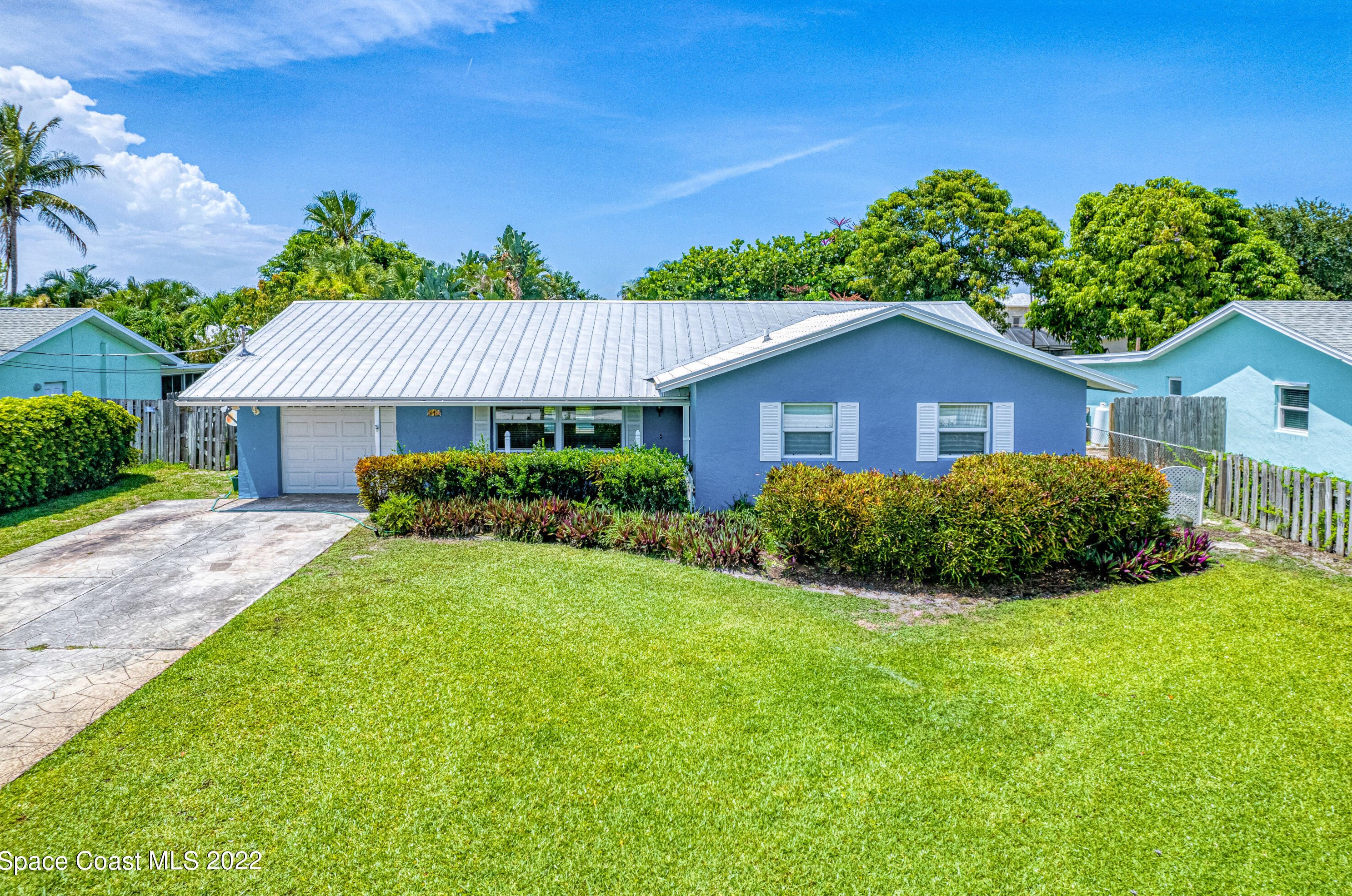 512 Dolphin St, Melbourne, FL 32951