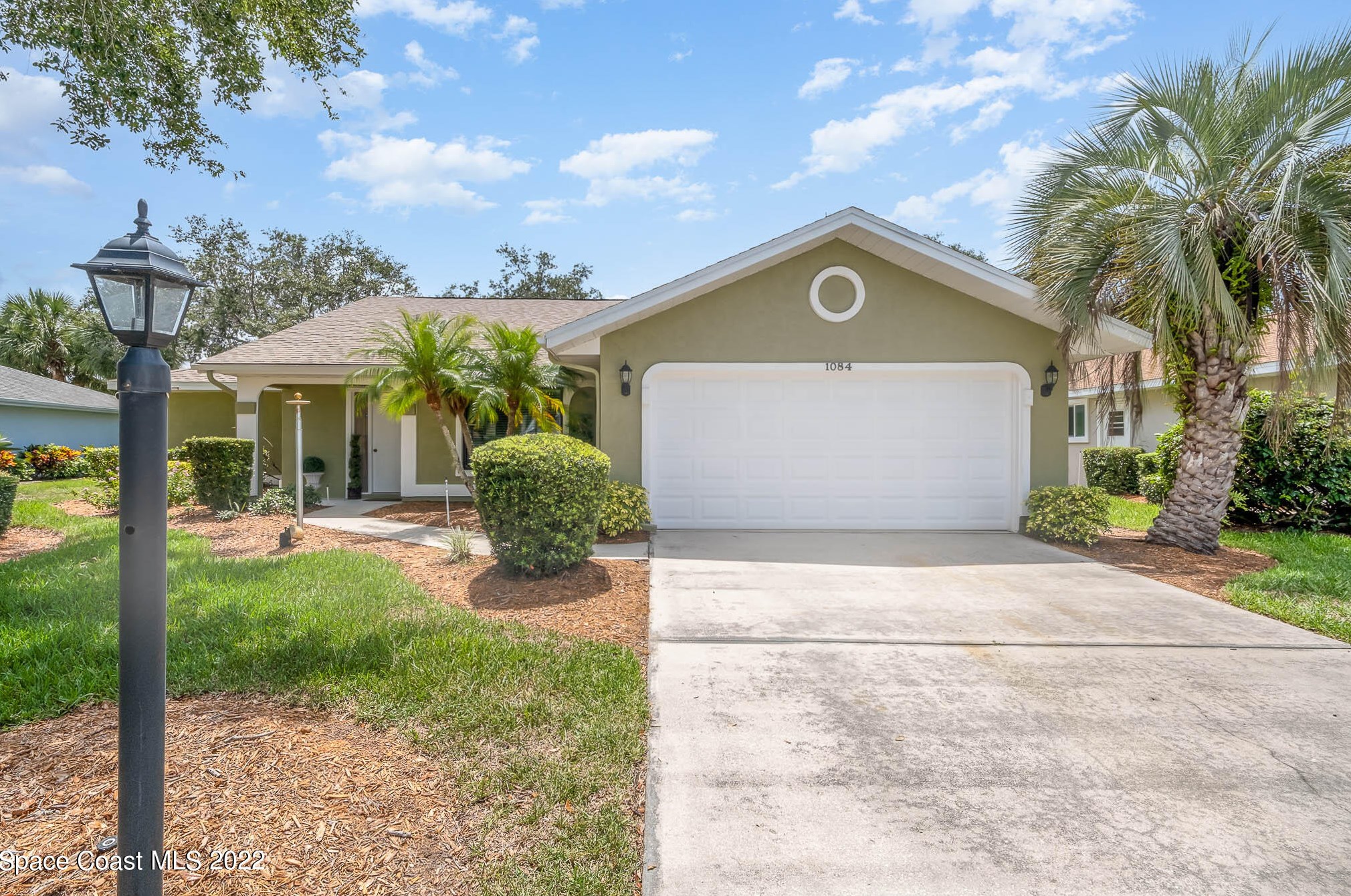 1084 Ironsides Ave, Melbourne, FL 32940-6732