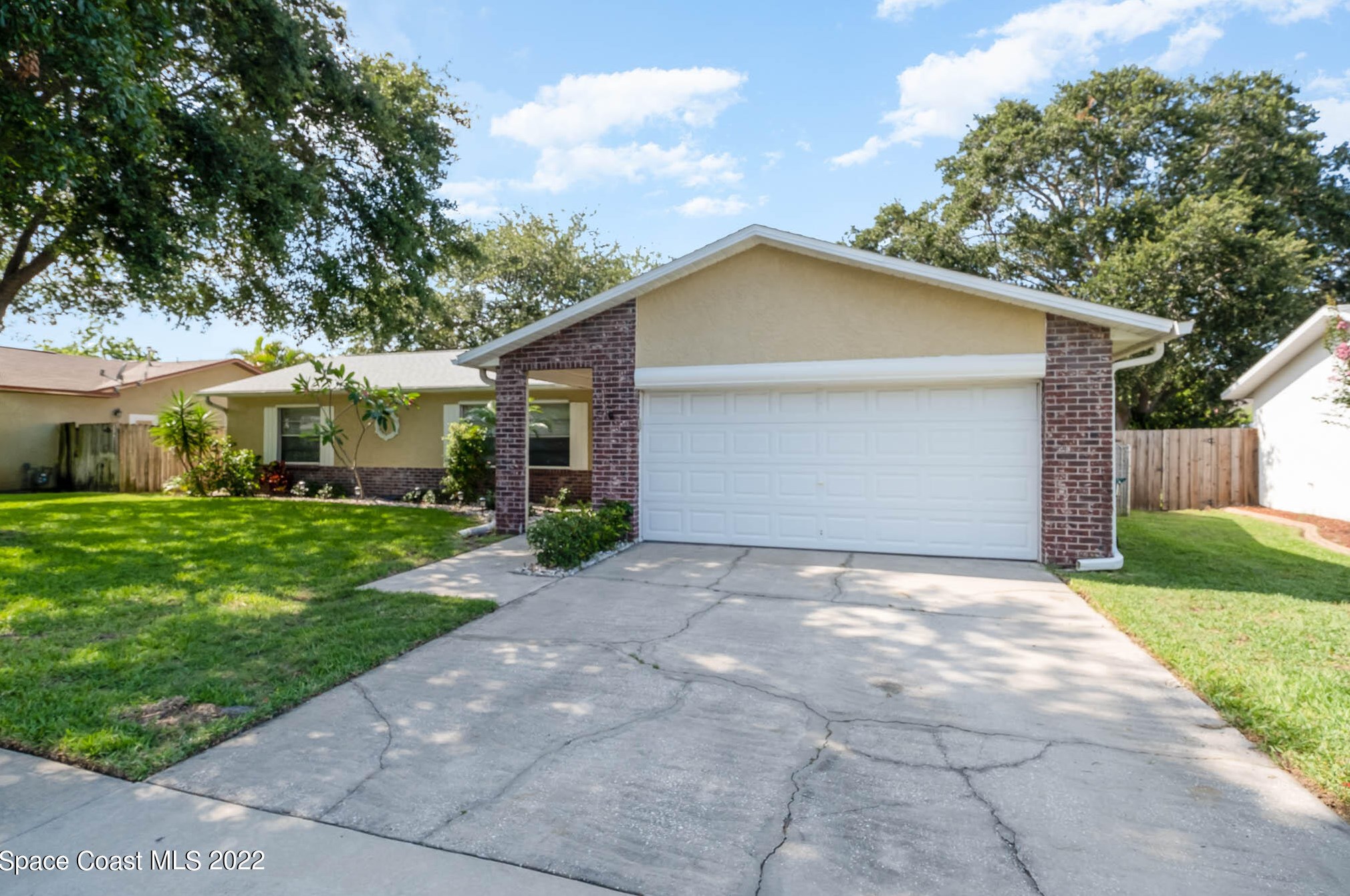 1716 Shores Rd, Melbourne, FL 32935-4463