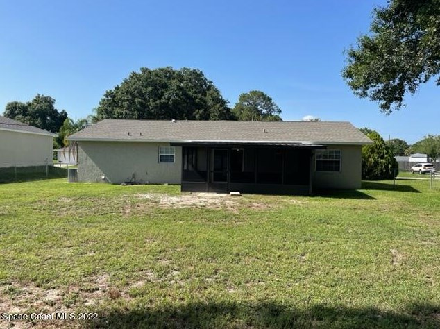 1037 Zamora St, Melbourne, FL 32909-5212
