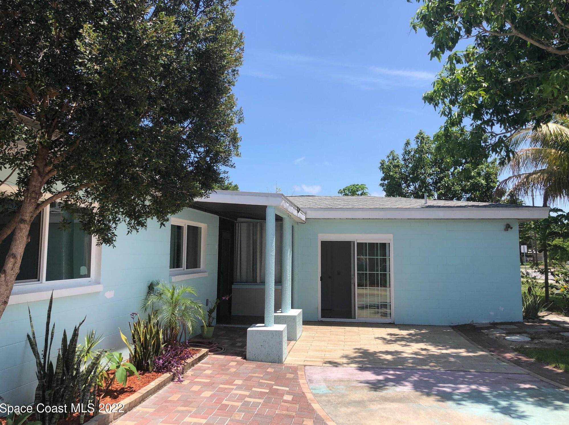 700 Jacaranda St, Merritt Island, FL 32952-5903