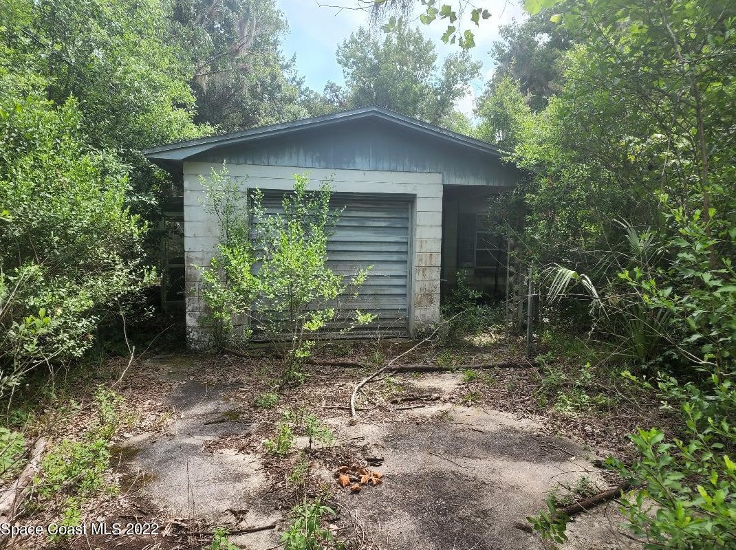 70 N Robin Hood Rd, Inverness, FL 34452