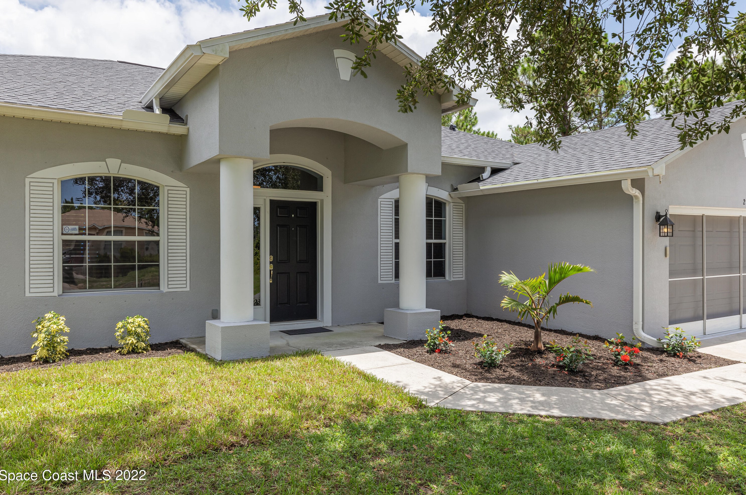 2998 Hackensack Ave, Melbourne, FL 32909-8244
