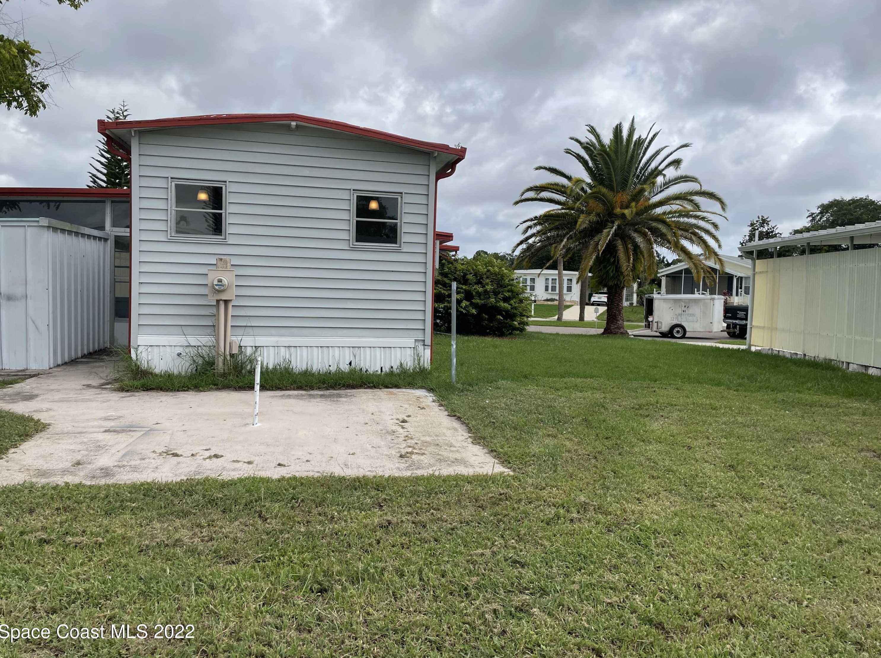 1142 Parkview Ct, Melbourne, FL 32907-2165