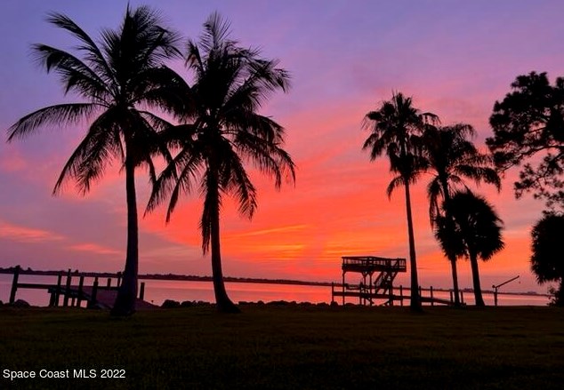 2727 Newfound Harbor Dr, Merritt Island, FL 32952
