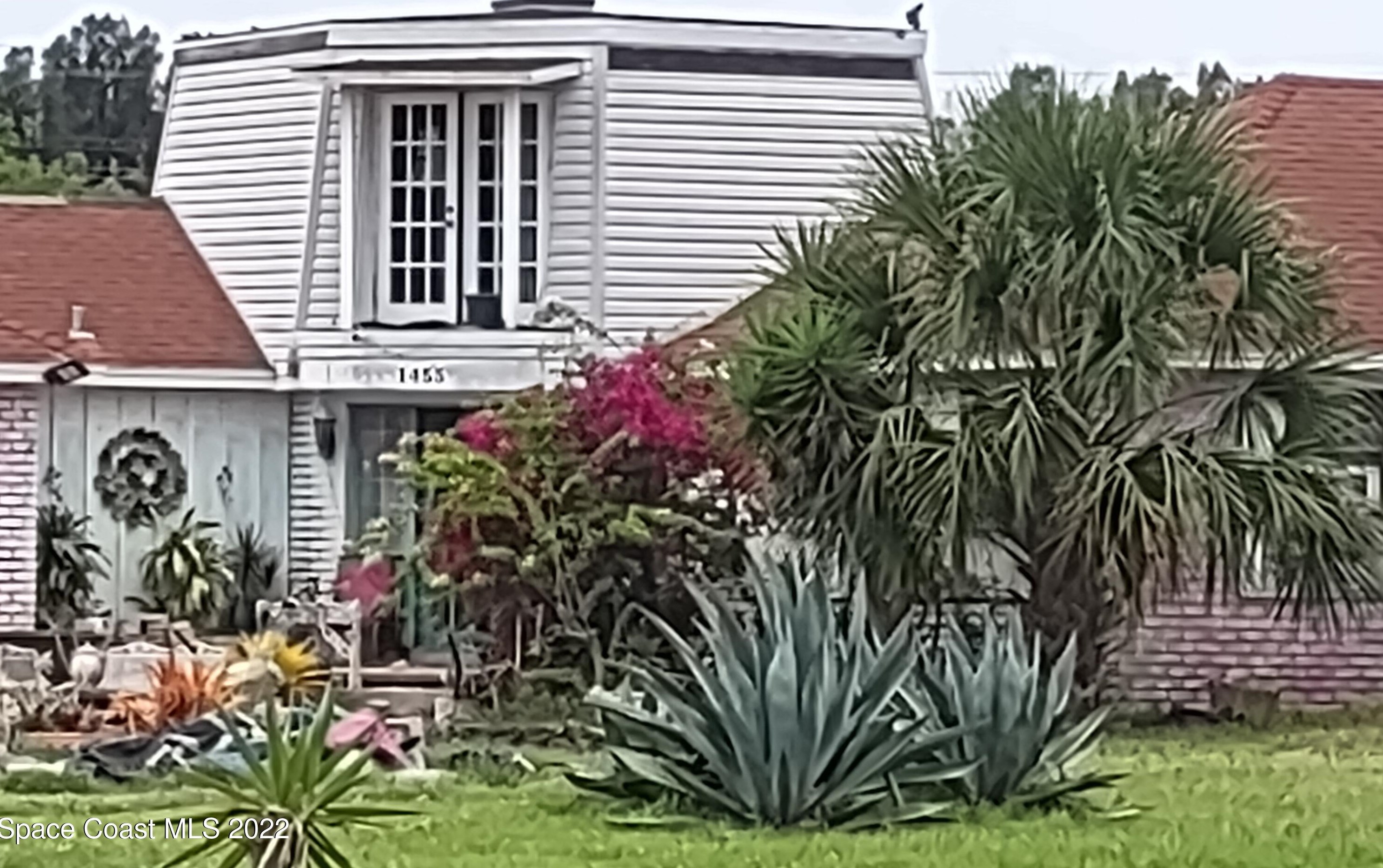 1455 Martin Rd, Melbourne, FL 32955-4516