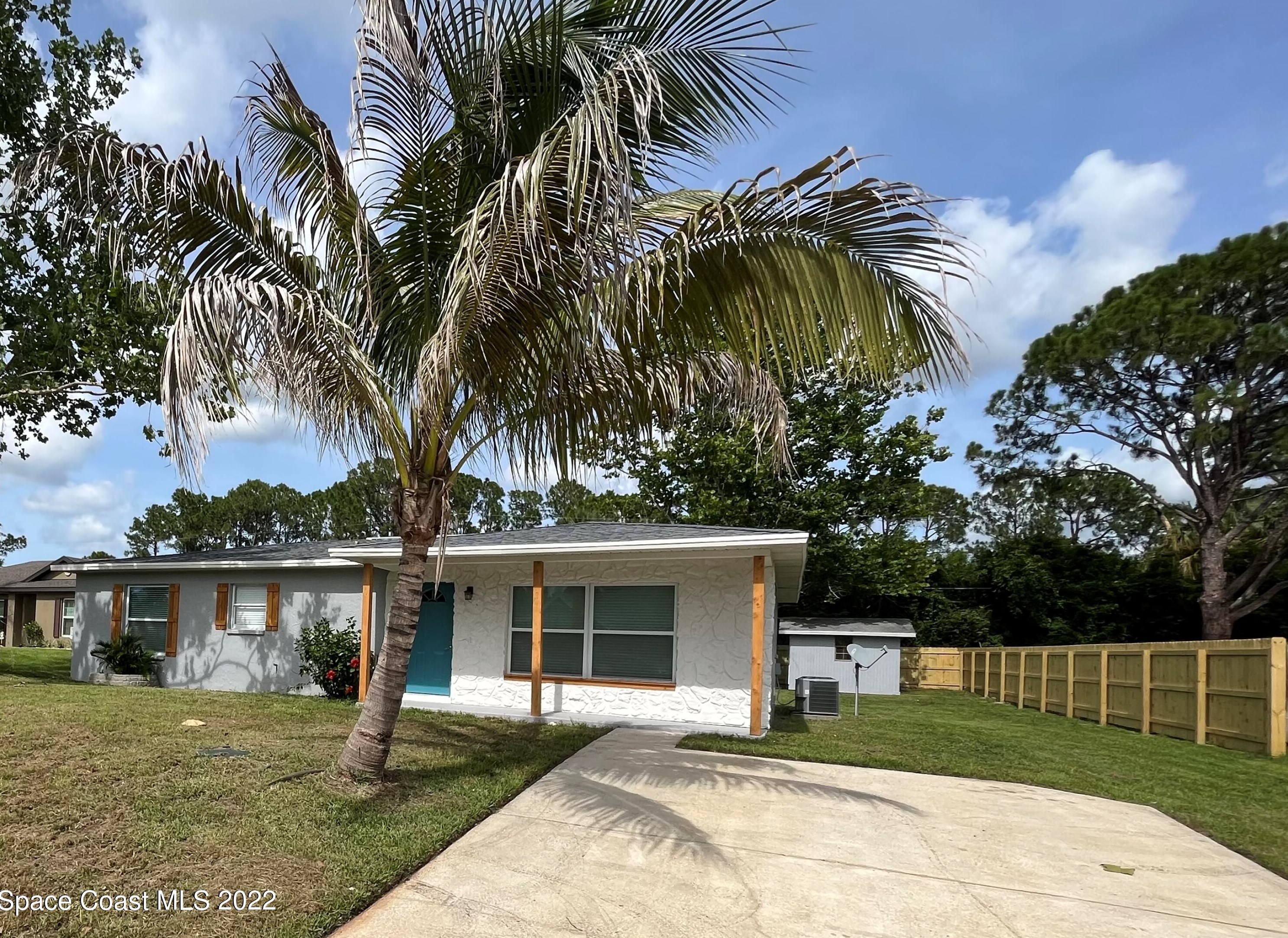 461 Alameda Ave, Melbourne, FL 32909-4036