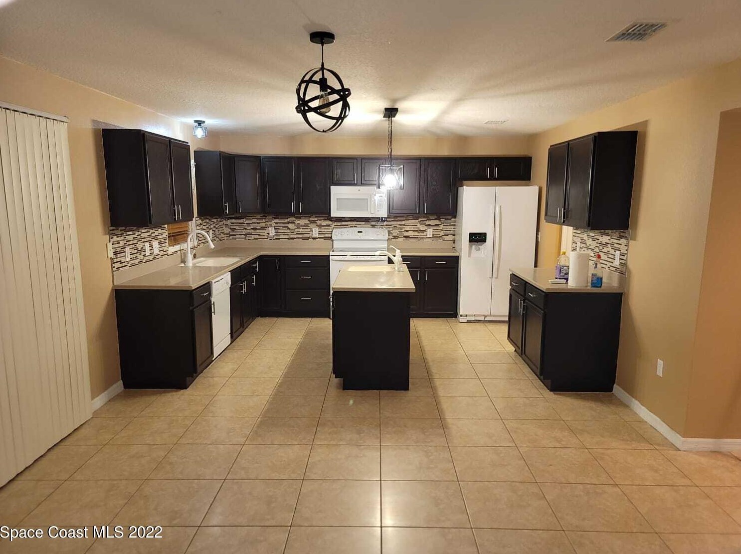 1768 Maeve Cir, Melbourne, FL 32904-7350