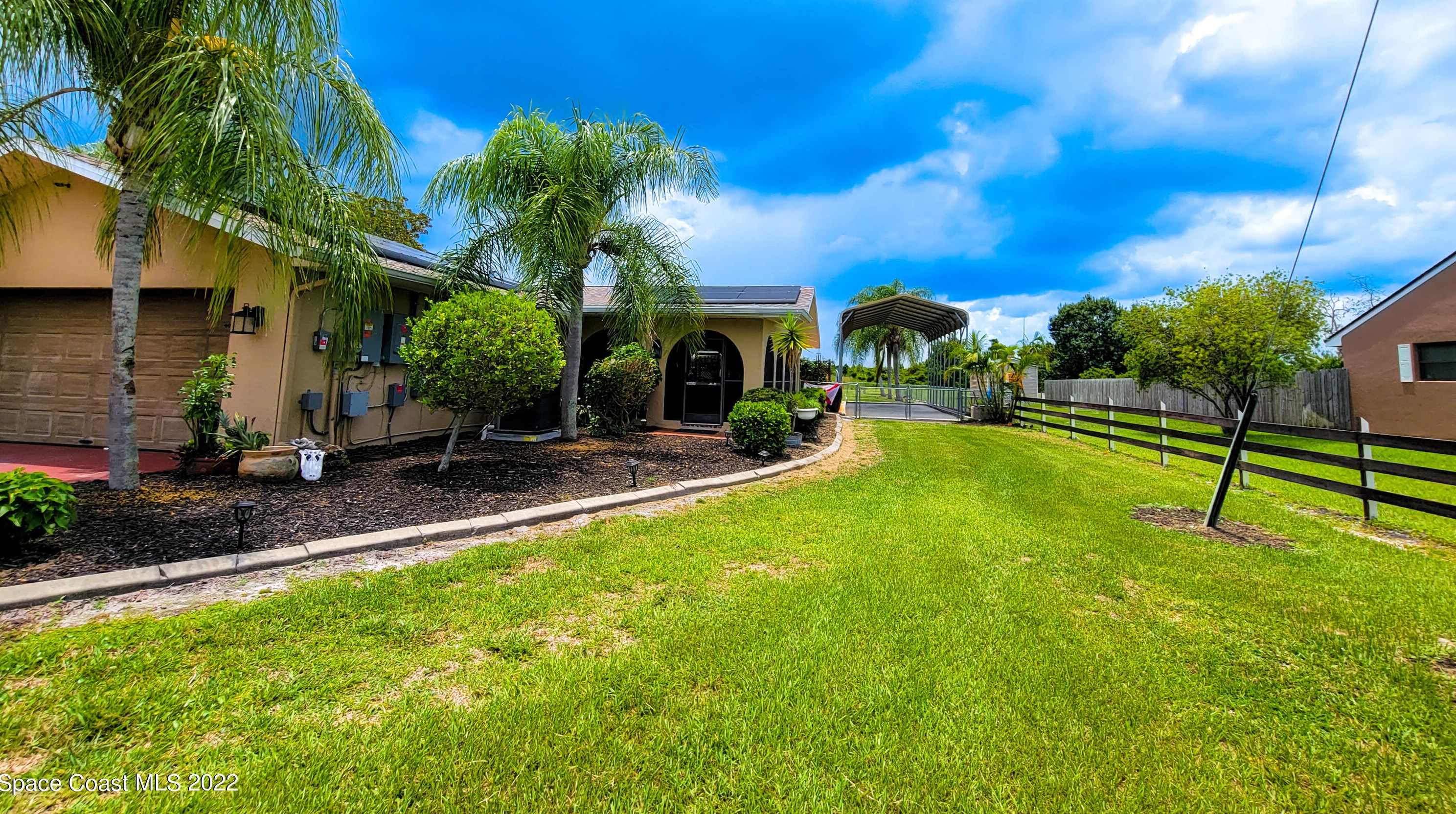 6922 Babcock St, Melbourne, FL 32909-2007