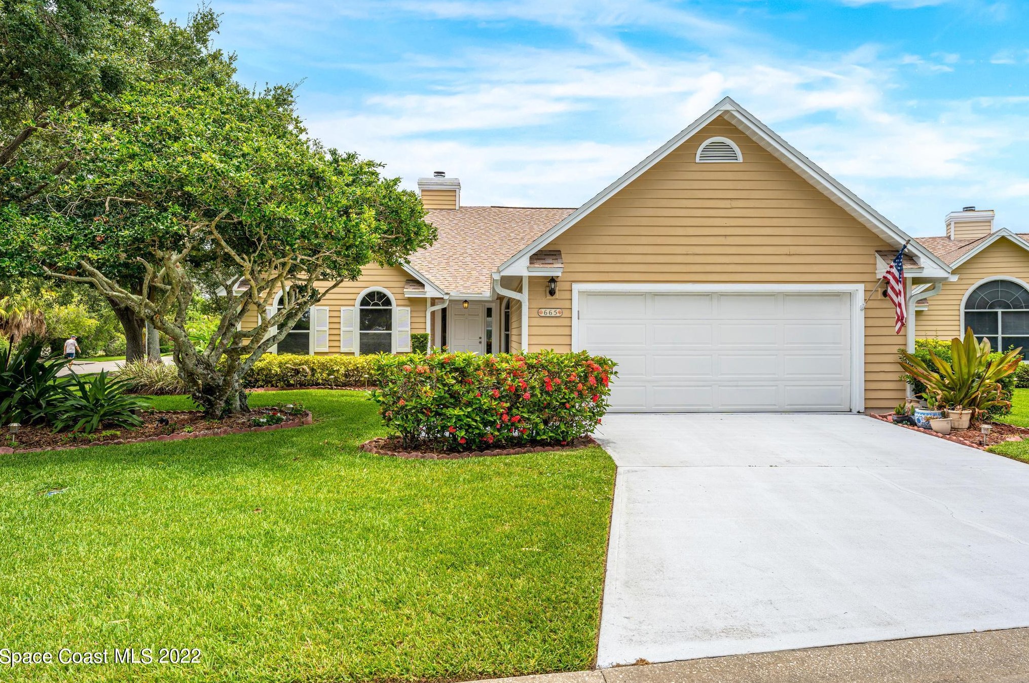 665 Griffin Ln, Melbourne, FL 32940-1965