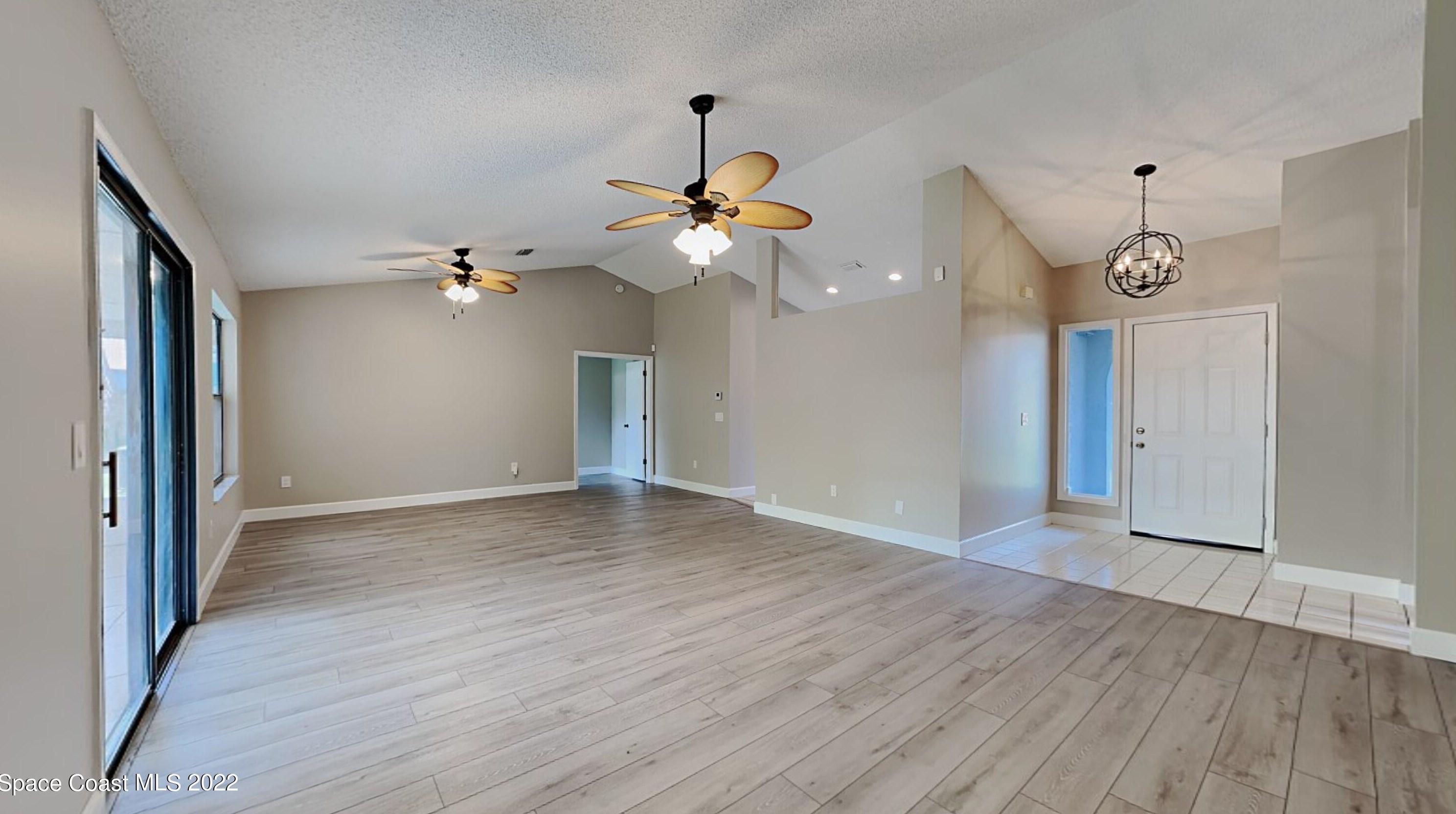 3377 Fan Palm Blvd, Melbourne, FL 32901-8118