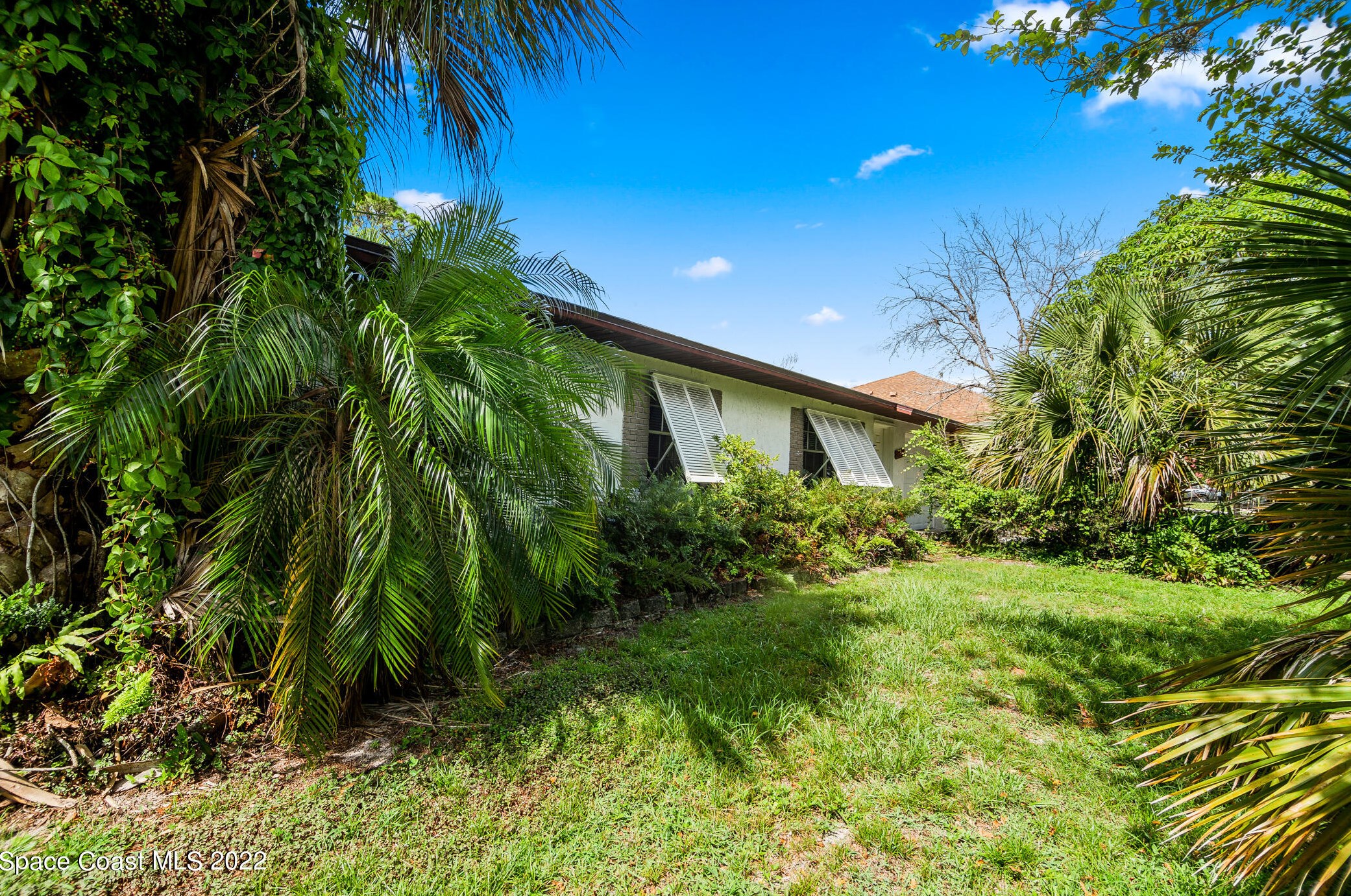 822 Altamira St, Melbourne, FL 32907-2829