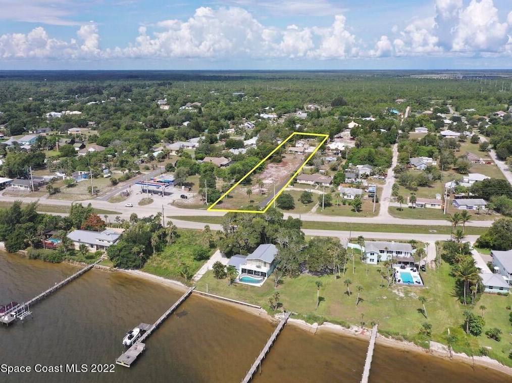 9070 Us Hwy 1, Sebastian, FL 32976