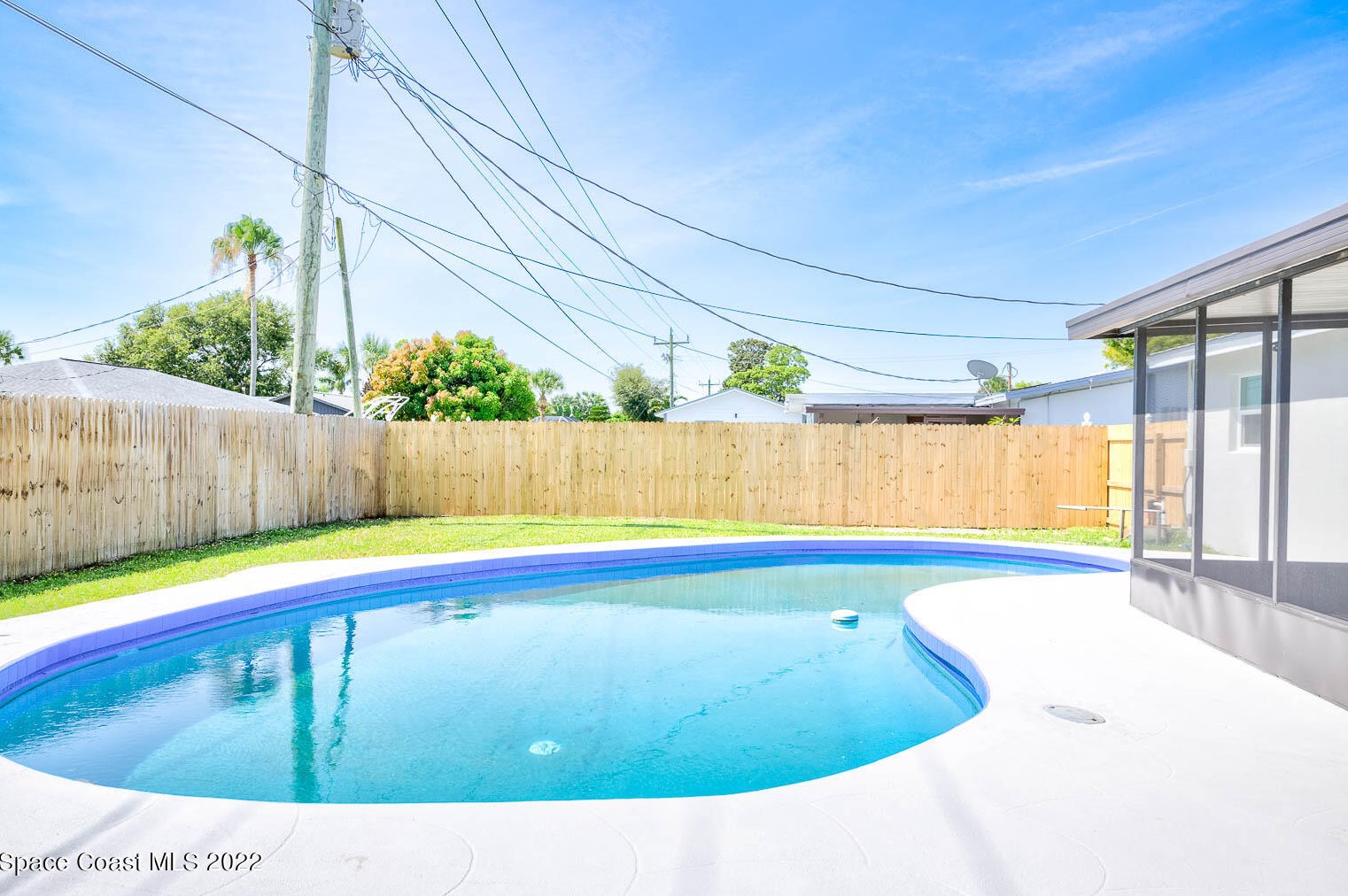 557 Ixora Dr, Melbourne FL  32935-6334 exterior