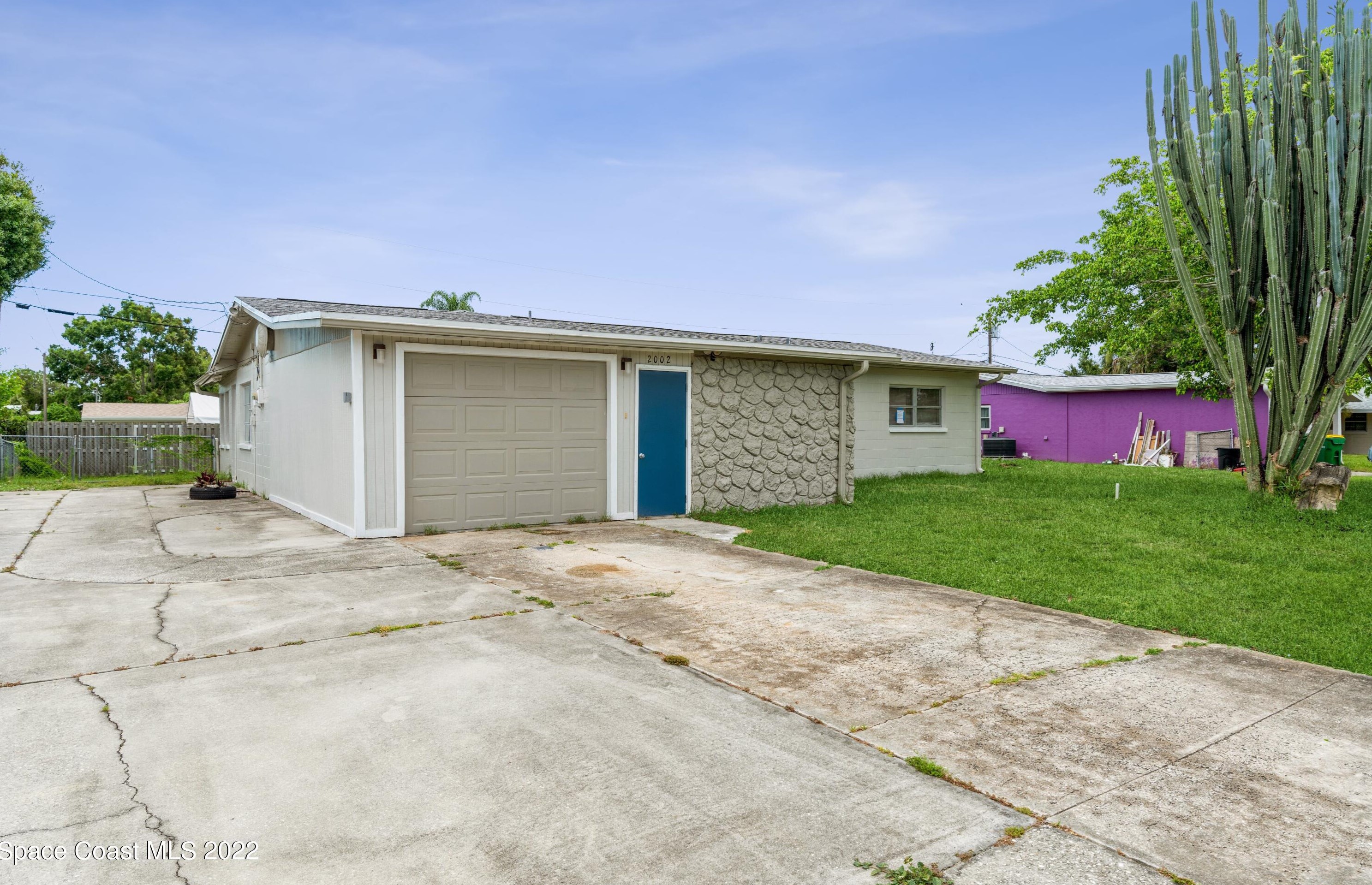 2002 Wallace Ave, Melbourne, FL 32935-3966