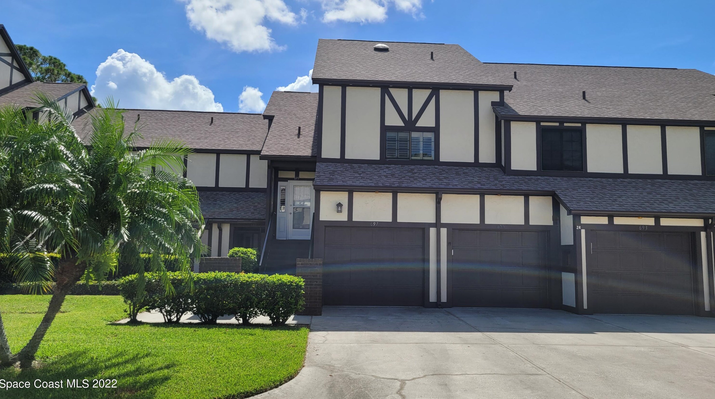 695 Greenwood Manor Cir #24, Melbourne, FL 32904