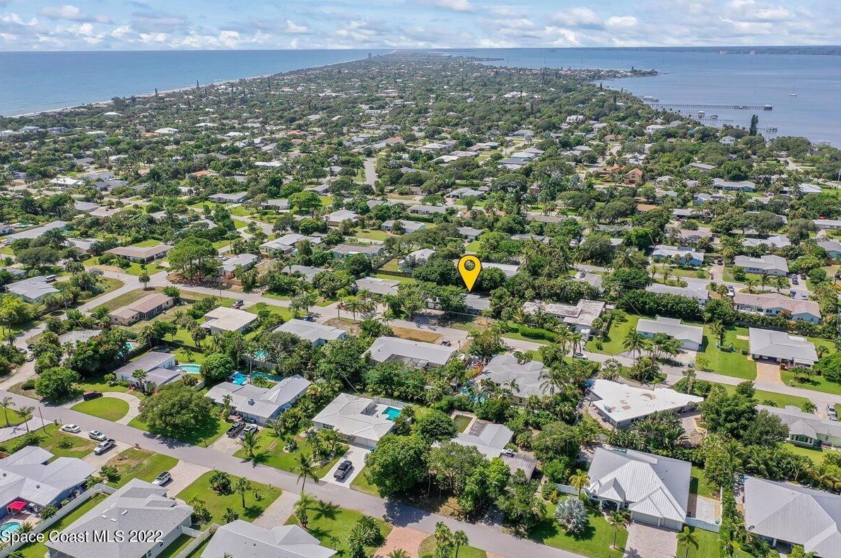 505 Banyan Way, Melbourne FL  32951-2101 exterior