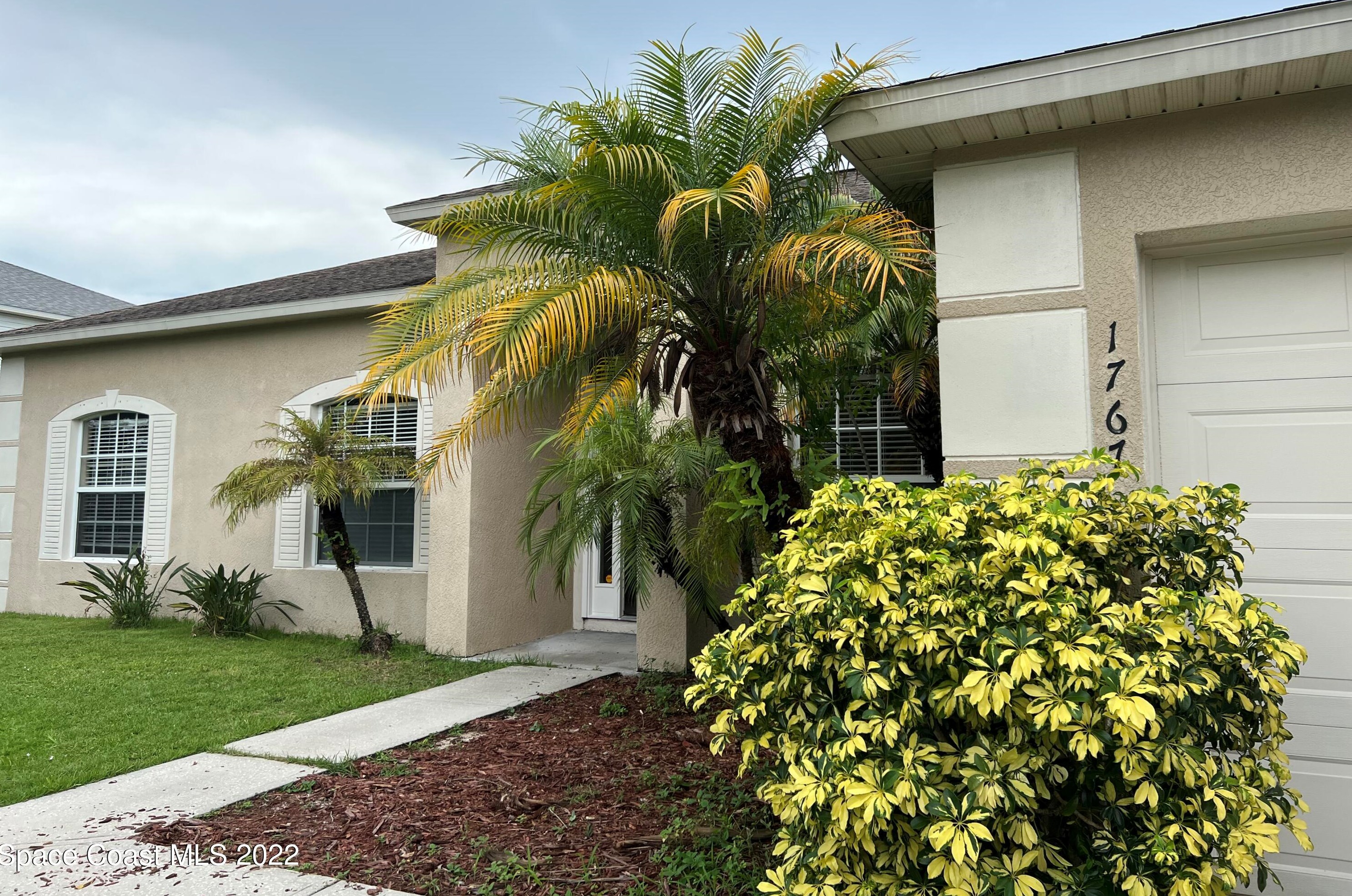 1767 Delaware St Nw, Melbourne, FL 32907