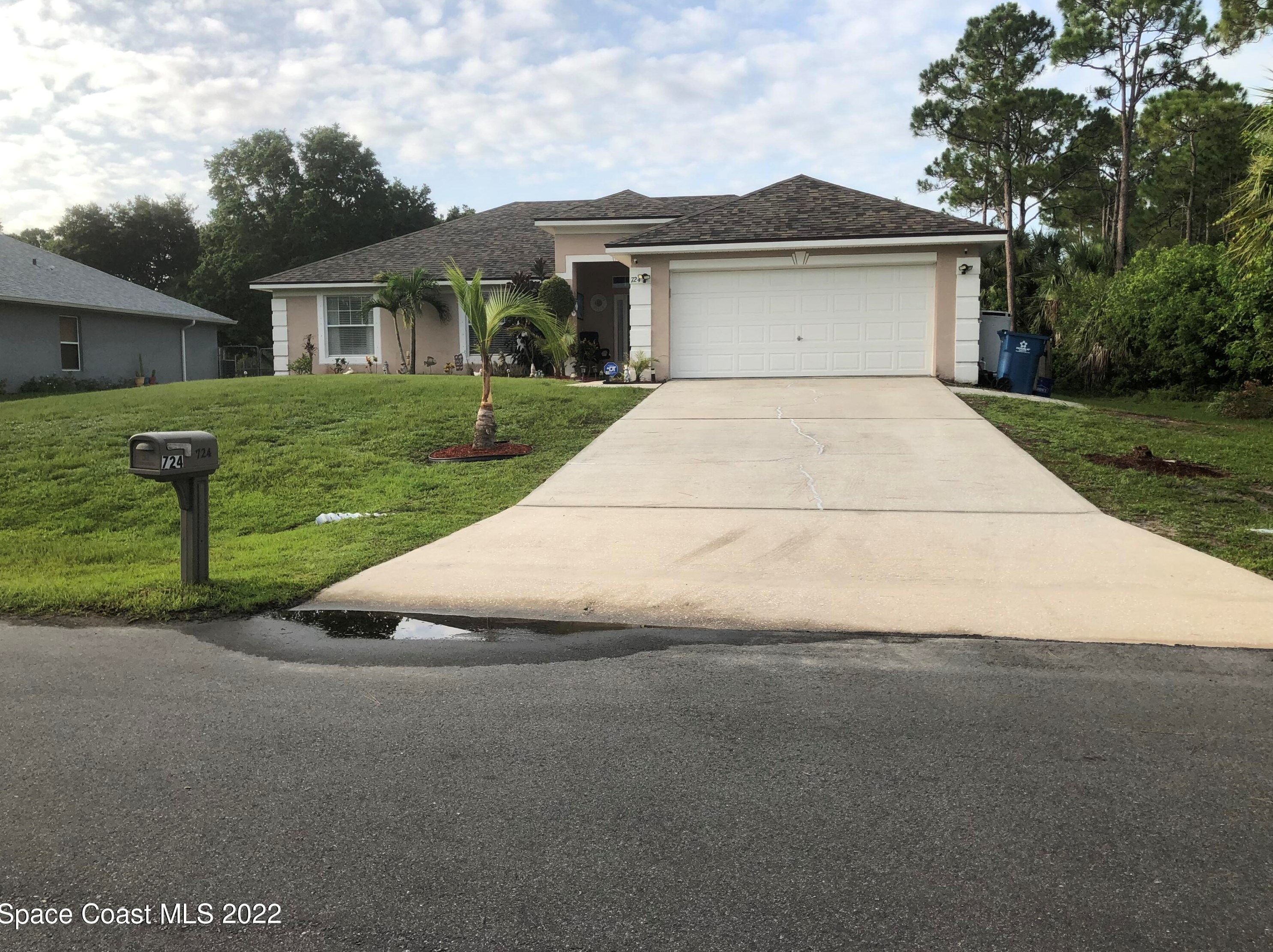 724 Fairhope St Se, Melbourne, FL 32909
