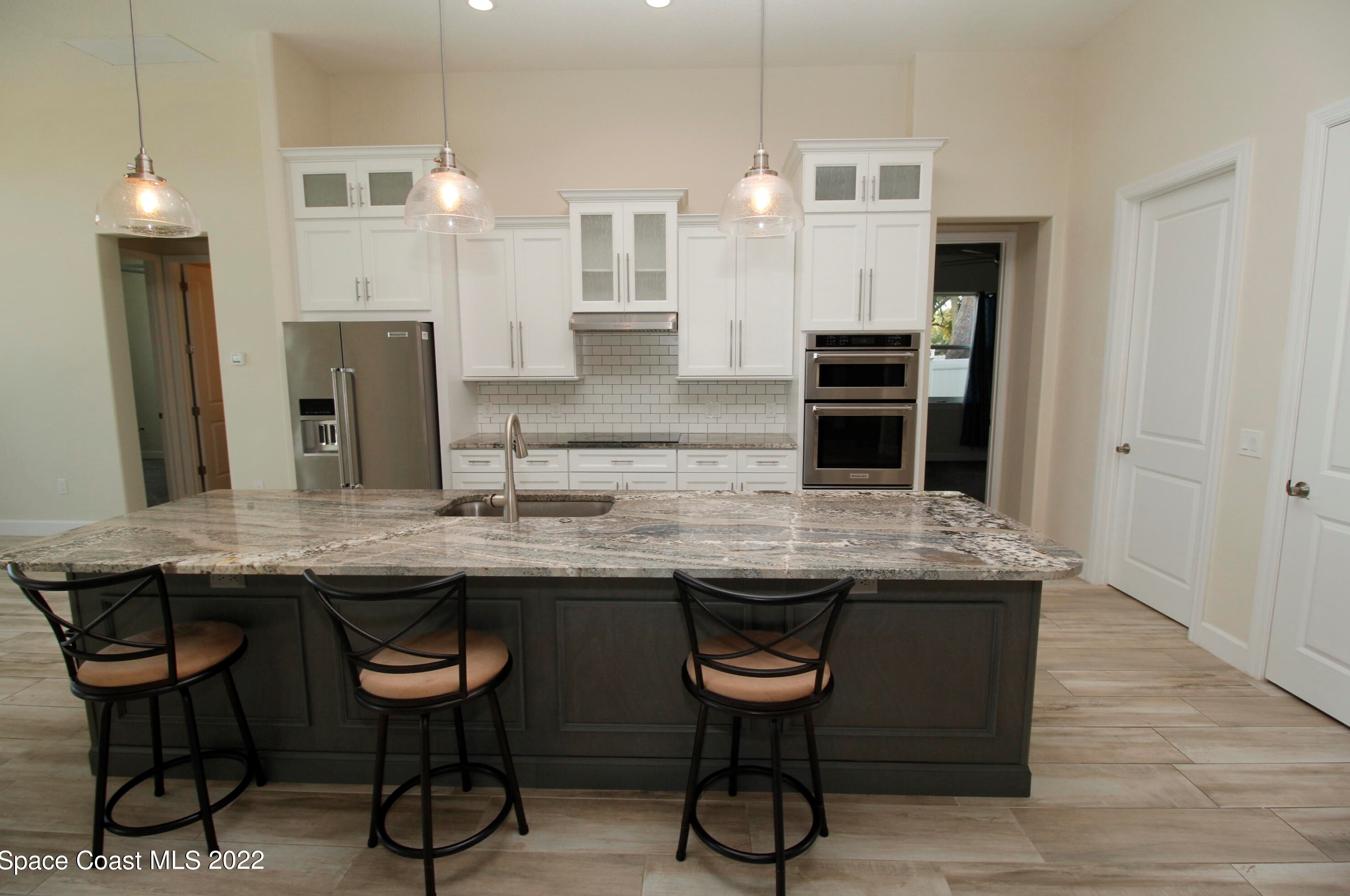 2345 Pineapple Ave, Melbourne FL  32935-6641 exterior