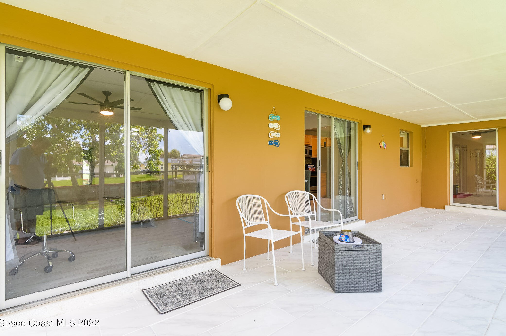 1505 Central Ave, Merritt Island FL 32952-5677 exterior