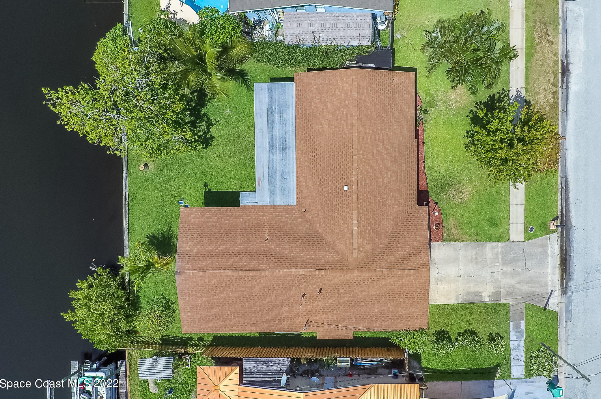 1505 Central Ave, Merritt Island FL 32952-5677 exterior